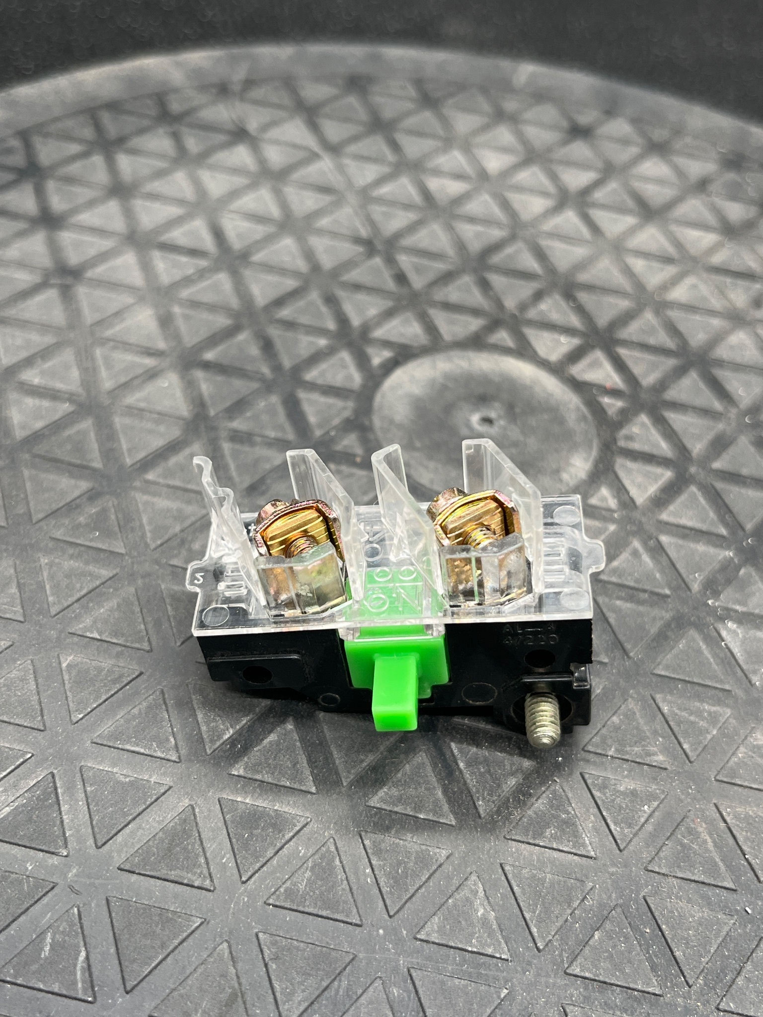 GENERAL ELECTRIC CR104PXC10G Single Circuit Contact Block NEW 6