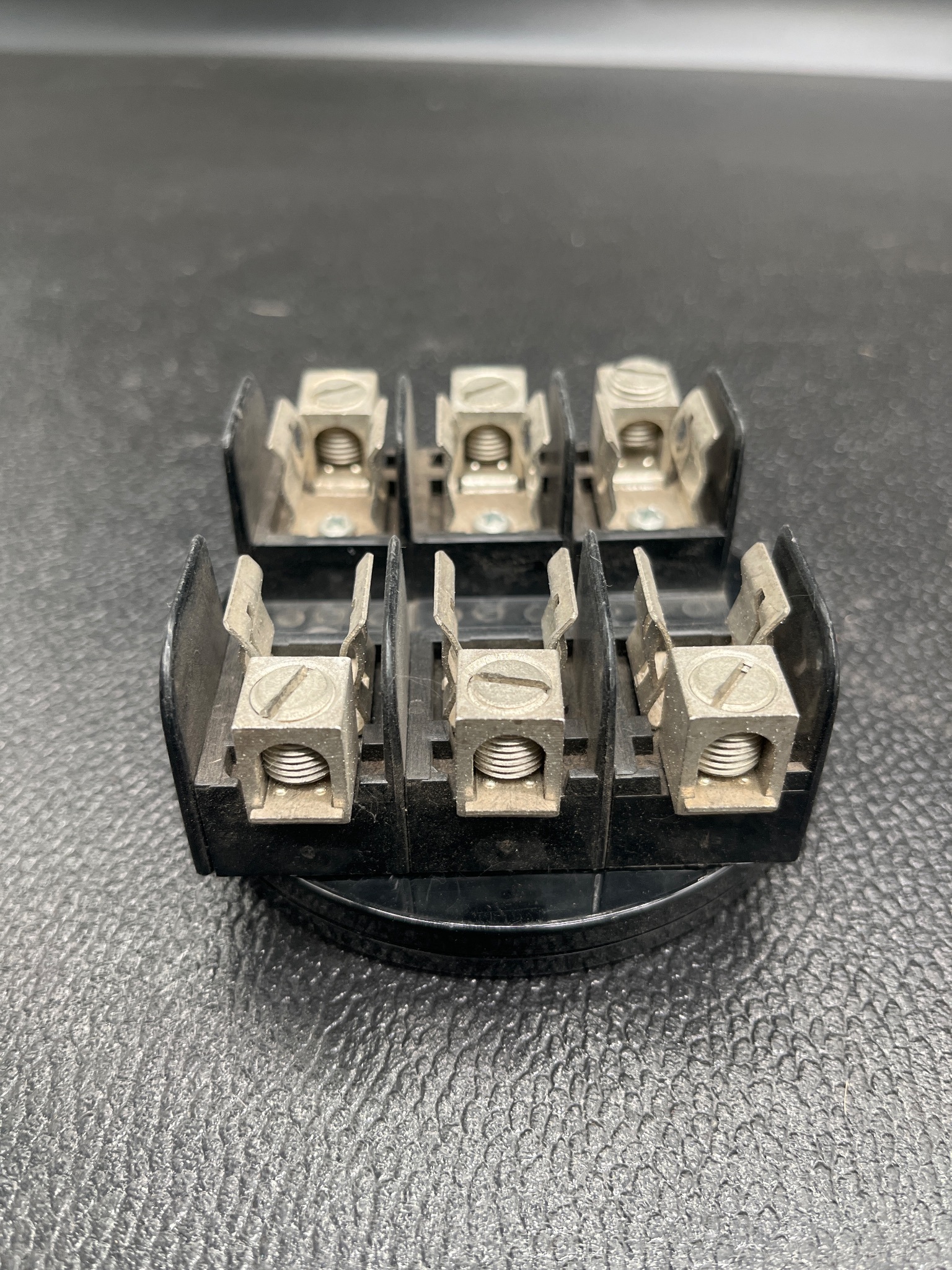 GOULD SHAWMUT 20302 Fuse Holder USED 3