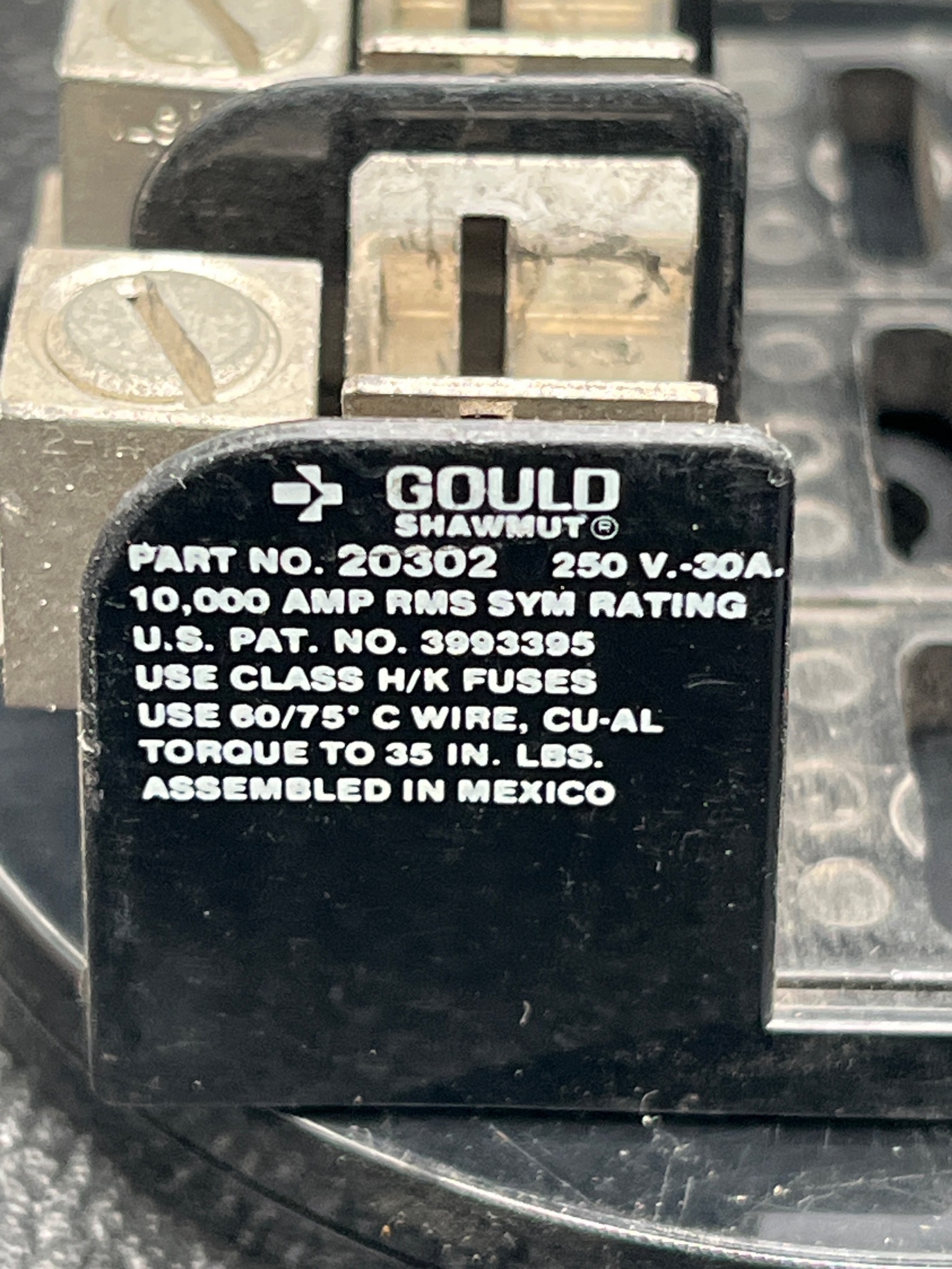 GOULD SHAWMUT 20302 Fuse Holder USED 4