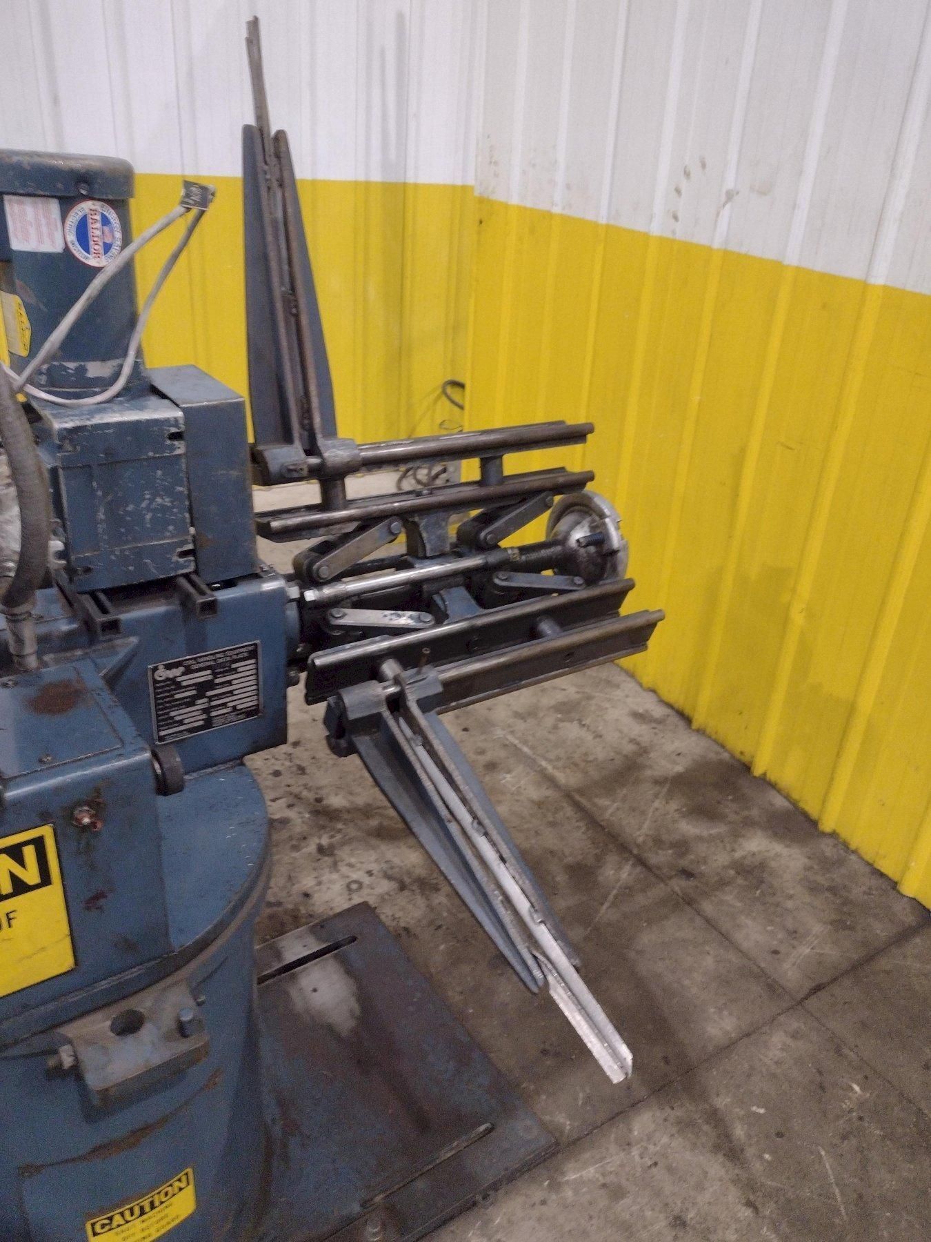 1,600 X 18" CWP MODEL #2RDM MOTORIZED DOUBLE END COIL REEL UNCOILER USED 8
