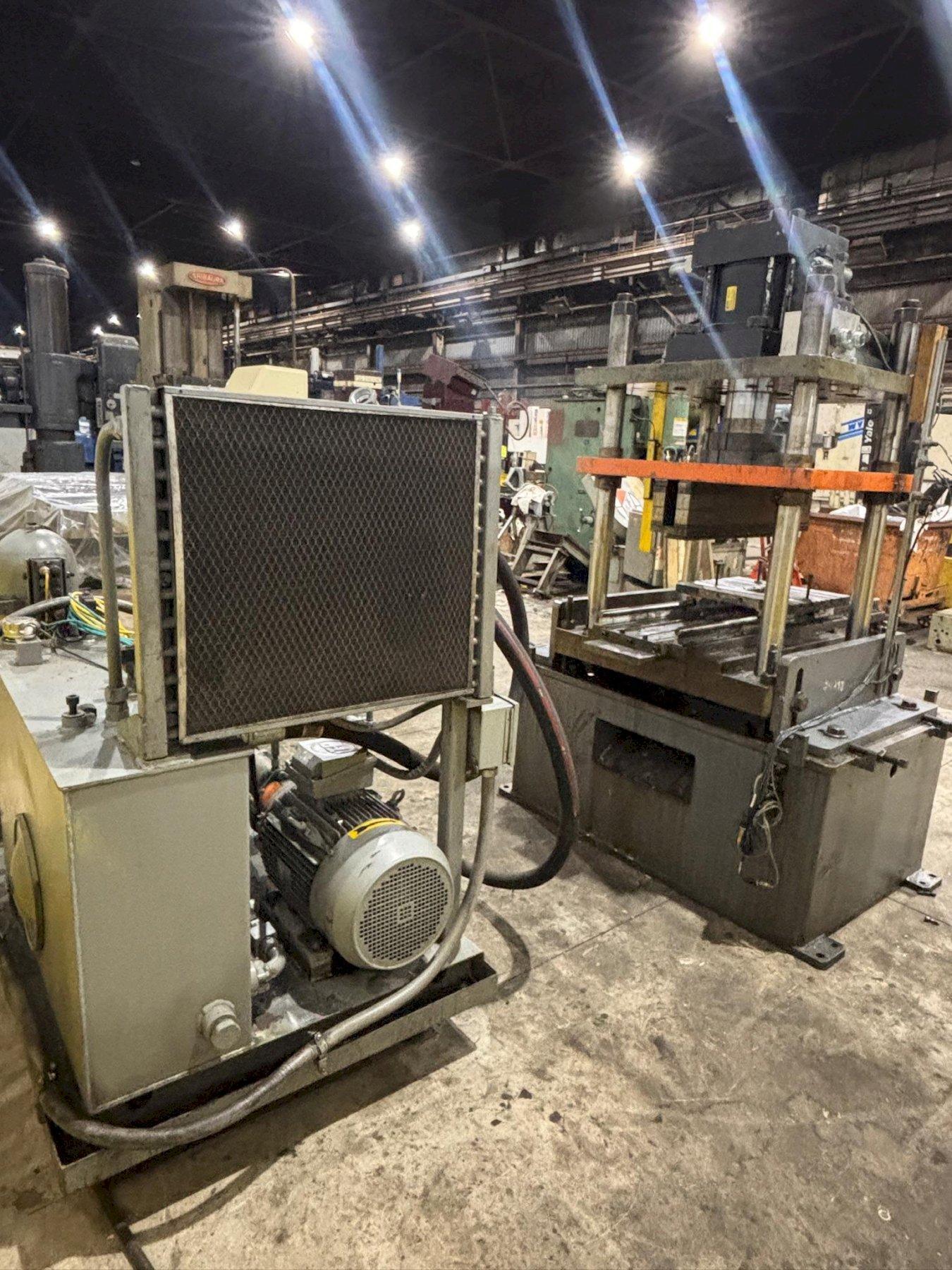 100 TON ROLLFORM INC HYDRAULIC 4 POST CUTOFF & POWER UNIT, 12" STROKE USED 12