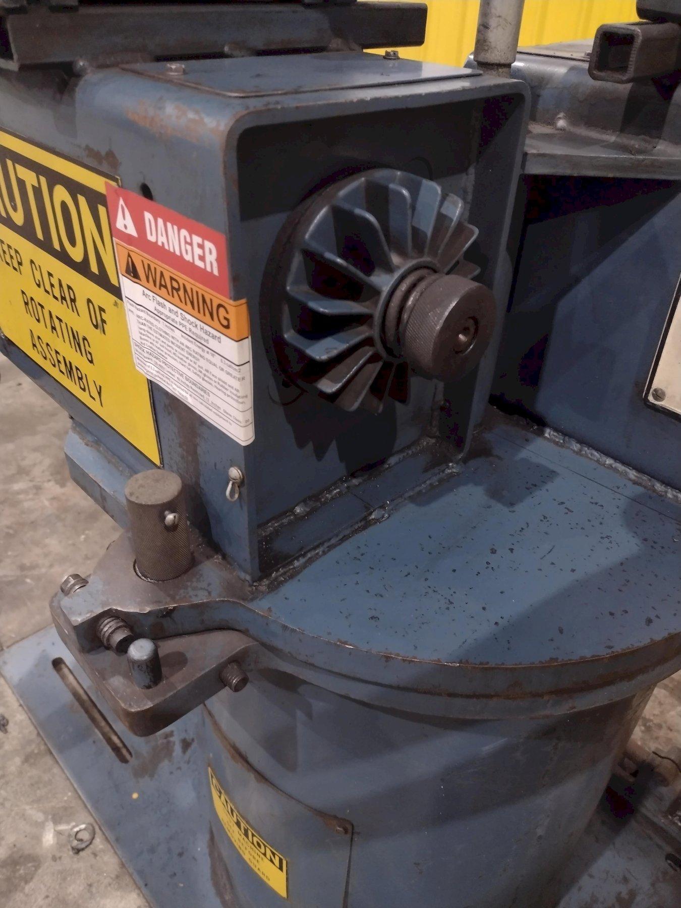 1,600 X 18" CWP MODEL #2RDM MOTORIZED DOUBLE END COIL REEL UNCOILER USED 5