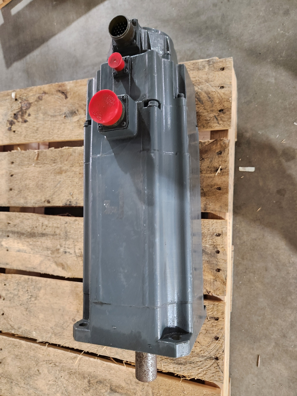 Mitsubishi HA-300NCB-S/OSA104 AC Servo Motor USED 2