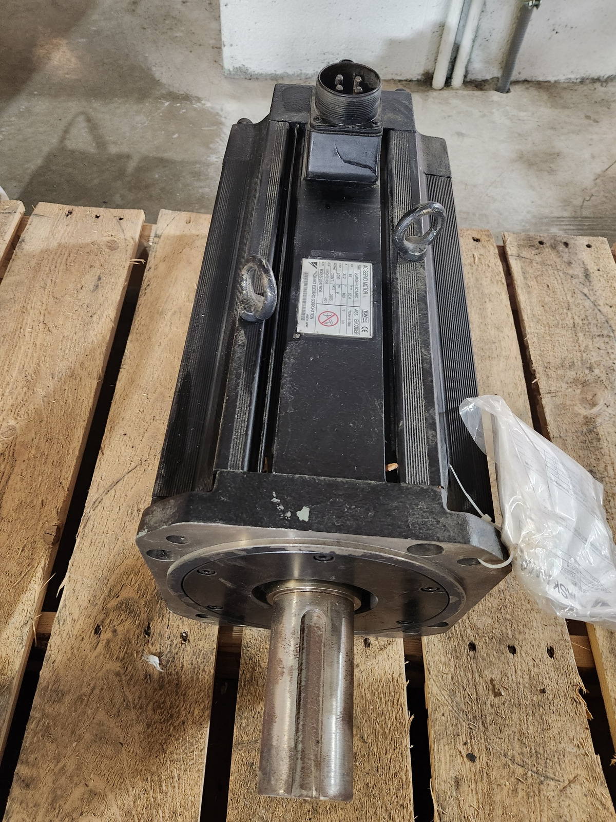 YASKAWA SGMGH-1ED2A6C AC SERVO MOTOR REPAIRED 0