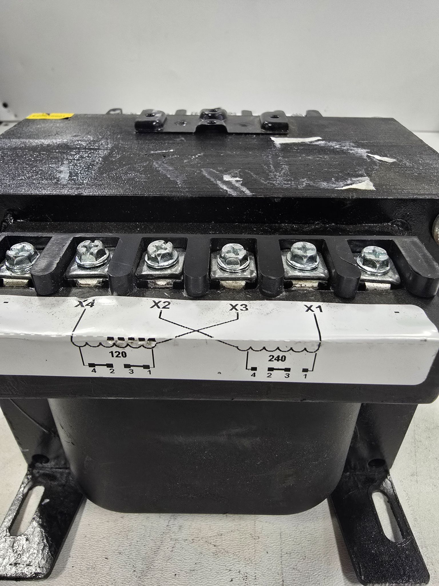ALLEN BRADLEY 1497B-A11-M14-0-N USED 2