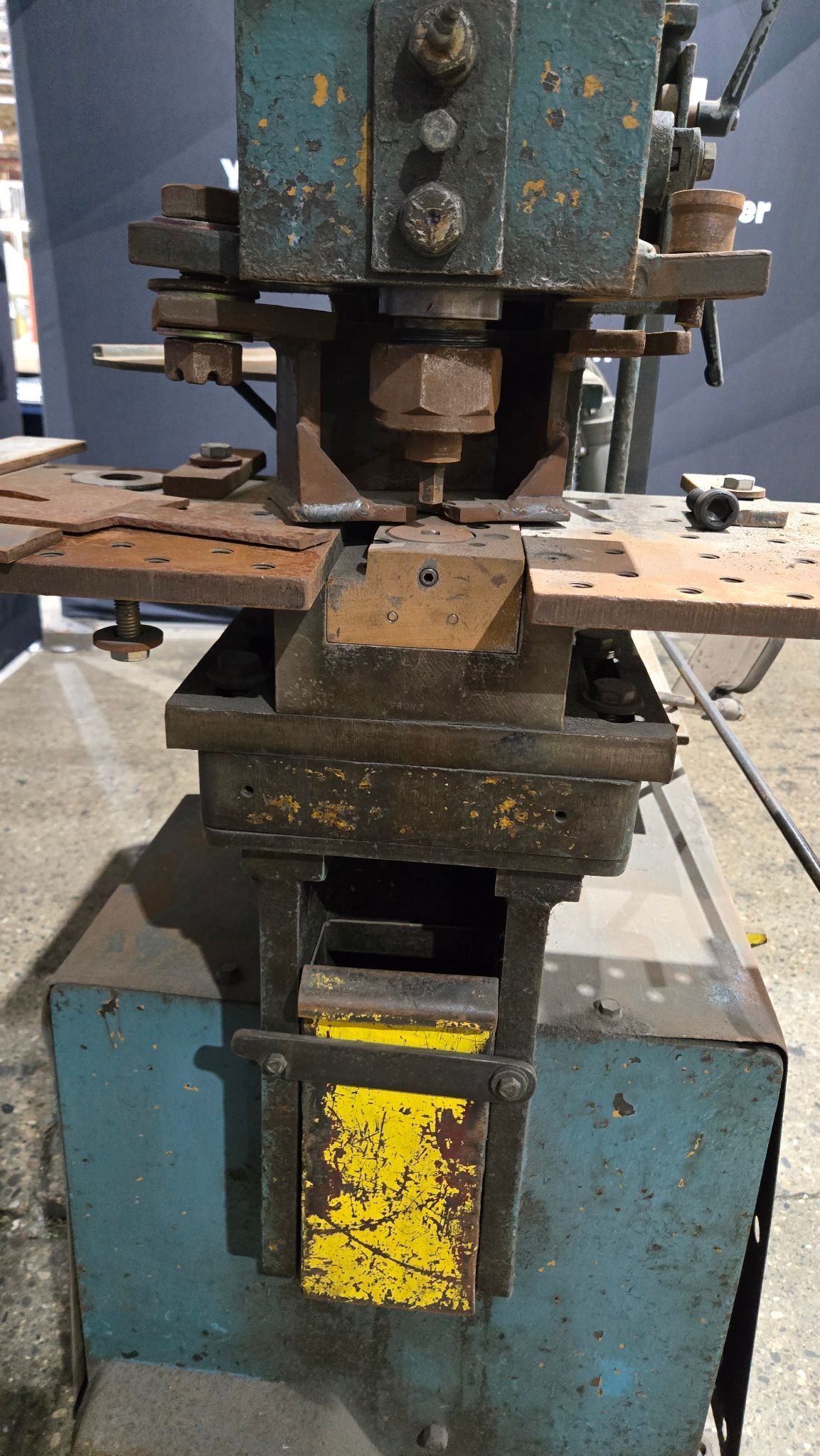 SCOTCHMAN 5075 50 TON PUNCH CAPACITY IRONWORKER USED 6