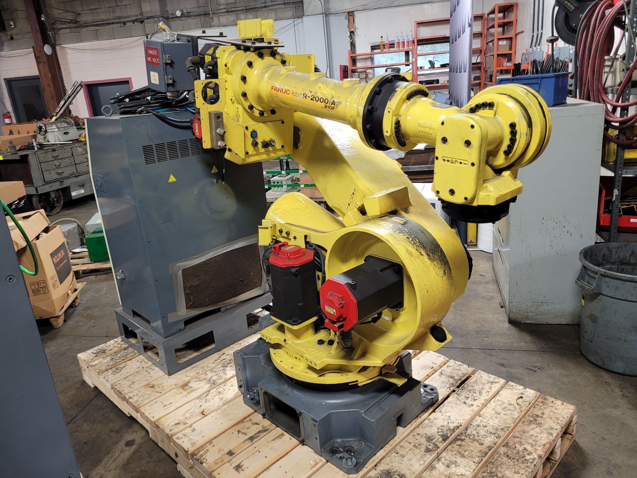 FANUC R-2000iA/210F Complete w/ R-J3iB Controller USED 1