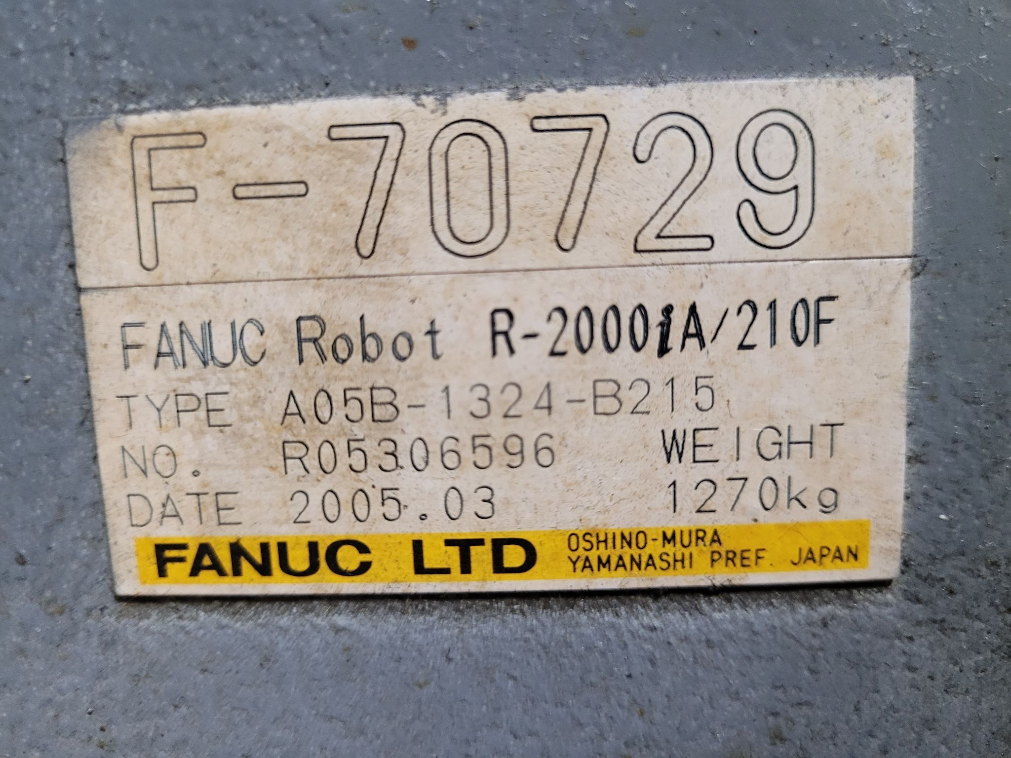 FANUC R-2000iA/210F Complete w/ R-J3iB Controller USED 5