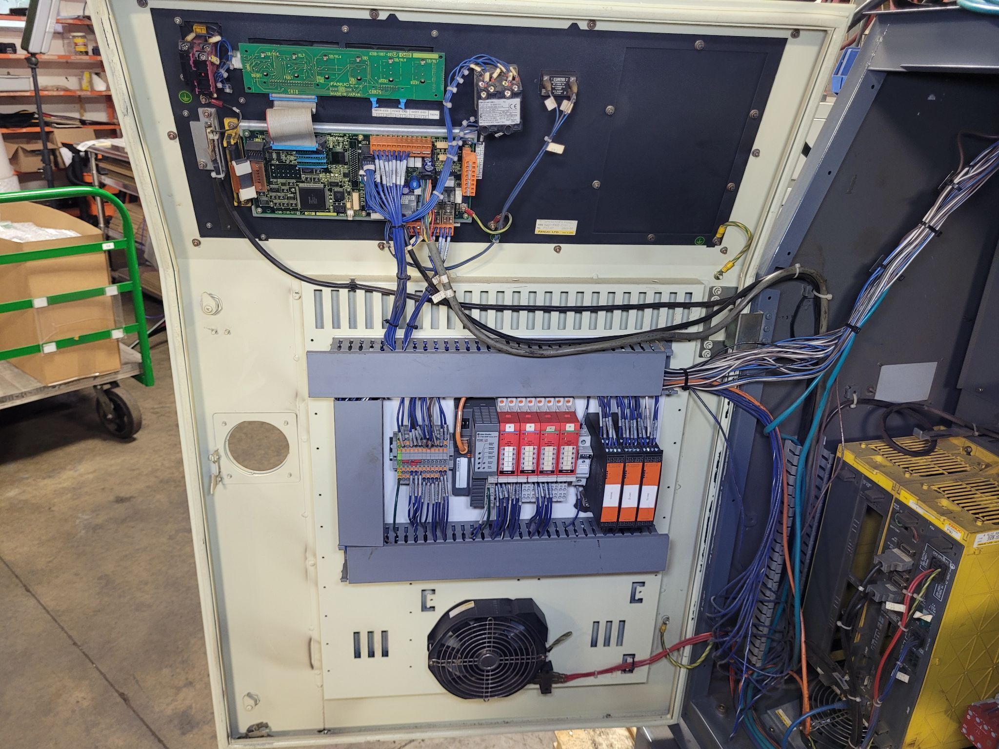 FANUC R-2000iA/210F Complete w/ R-J3iB Controller USED 7