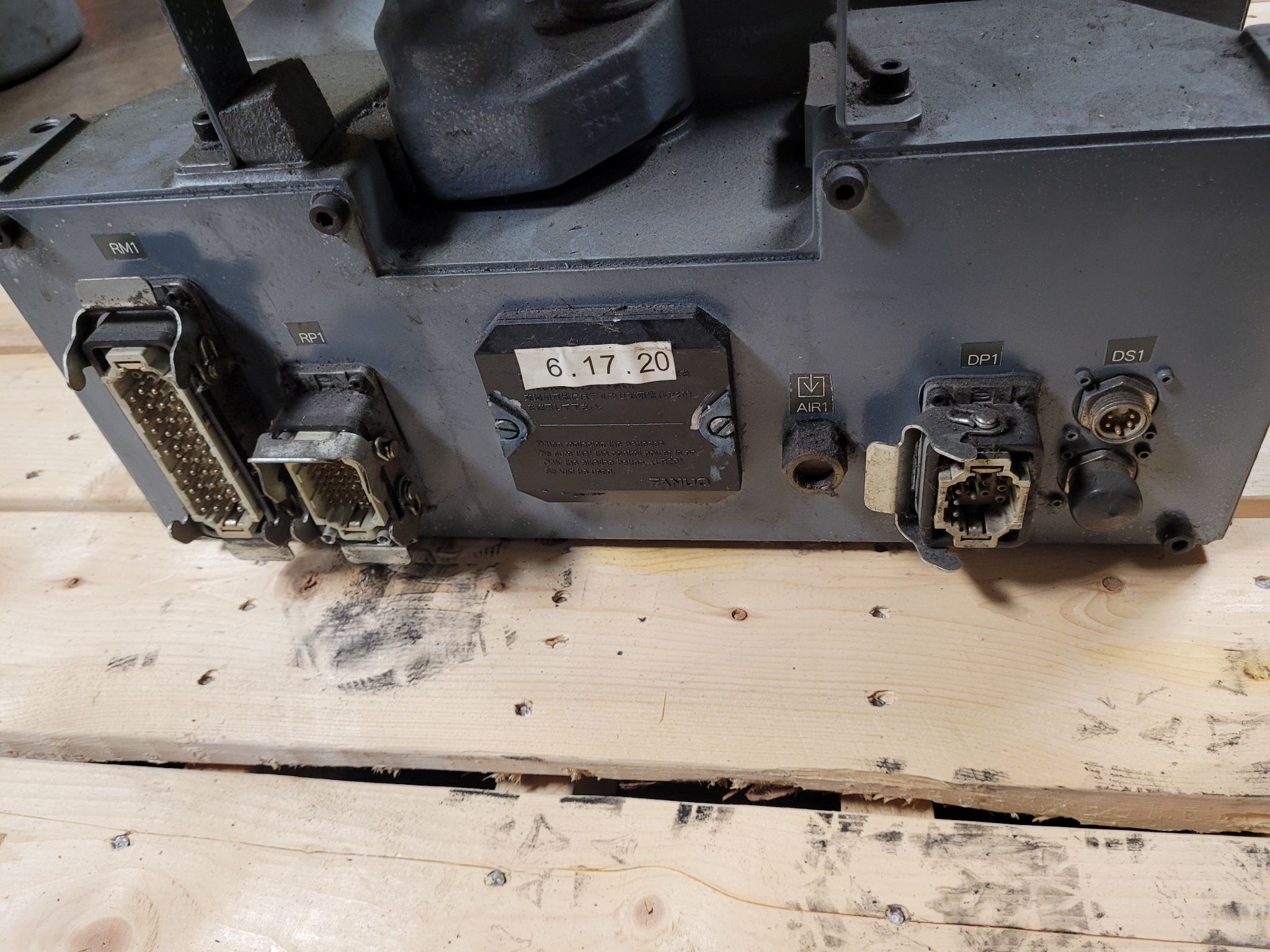 FANUC R-2000iA/210F Complete w/ R-J3iB Controller USED 4
