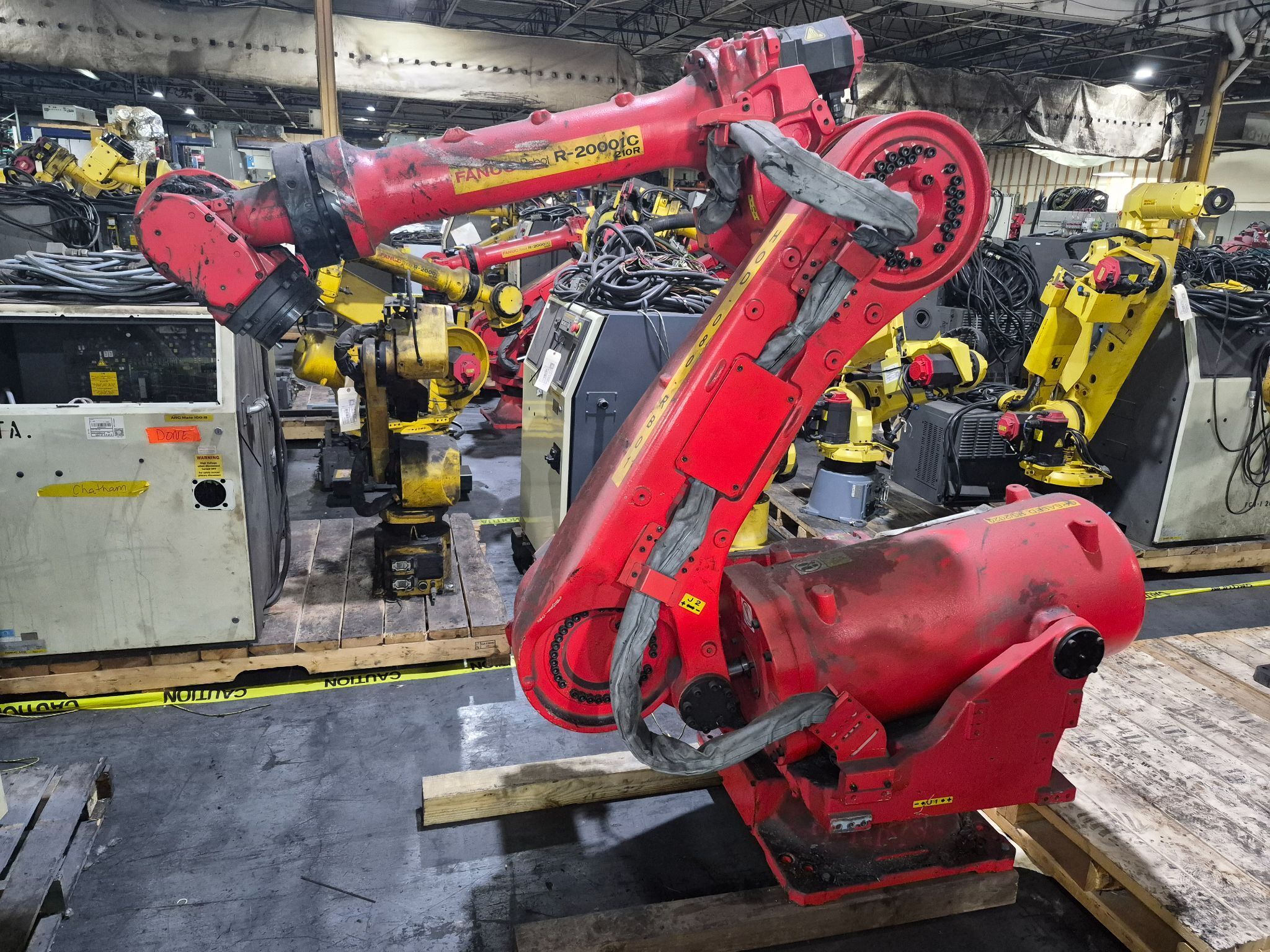 FANUC R-2000iC/210R Industrial Robot Arm USED 0