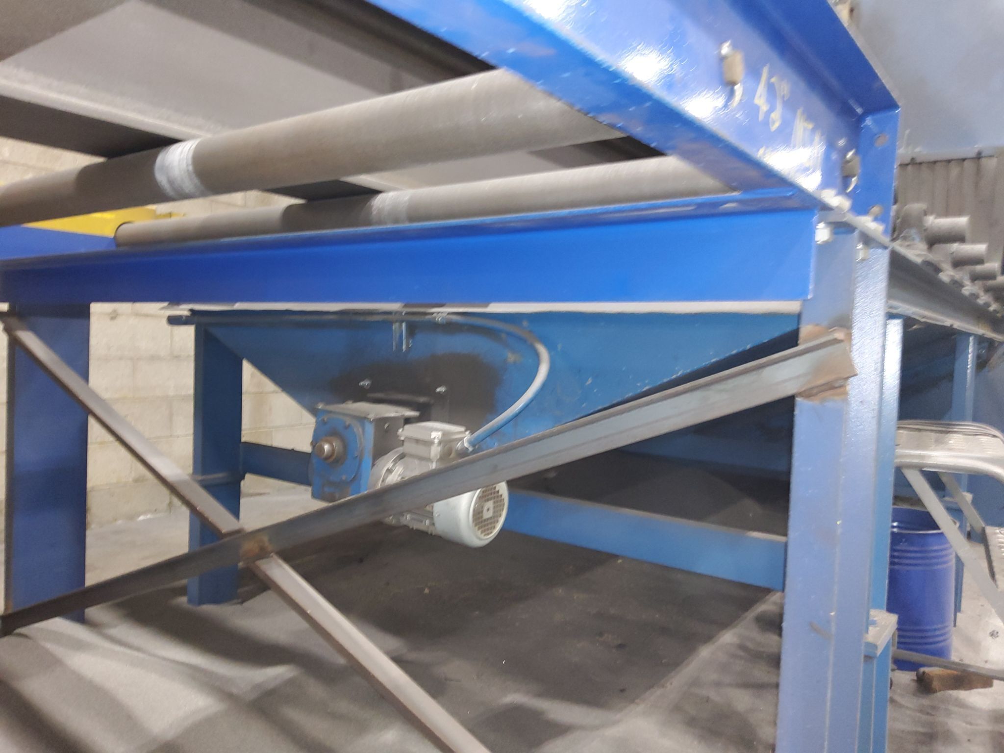 PANGBORN ES-1921-109 ROTOBLAST STRUCTURAL STEEL BLAST MACHINE USED 16