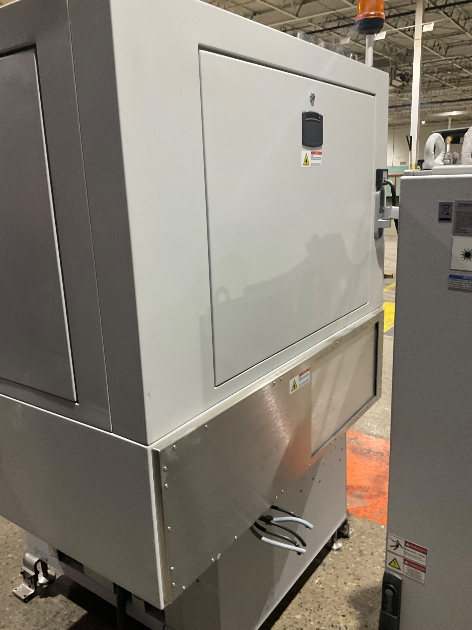 F&K M17LSB ULTRASONIC LASER BONDER WIRE BONDER USED 9