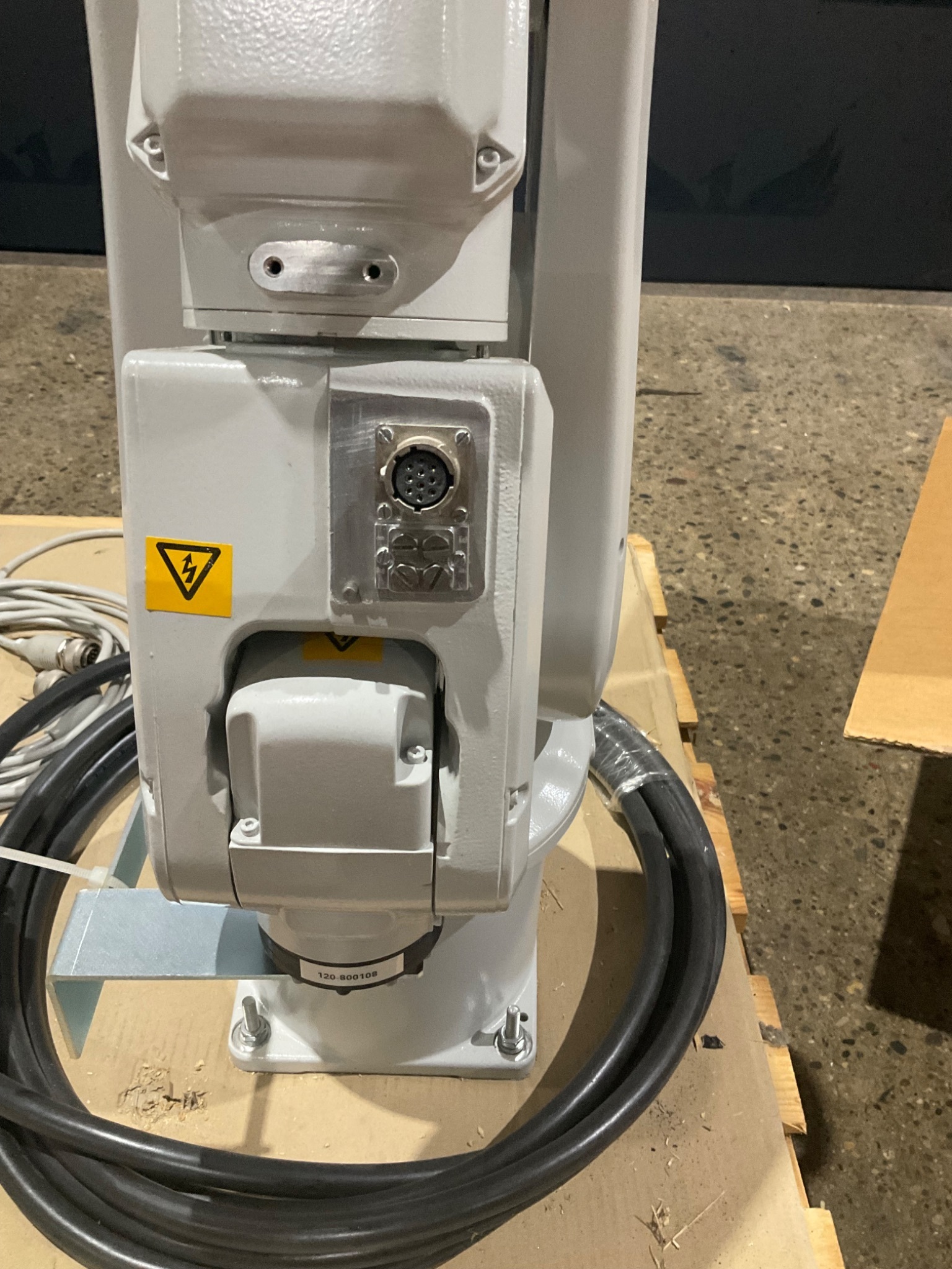 NEW 2016 ABB IRB120 W IRC 5 COMPACT ROBOT NEW IN CRATE W/ DSQC 679 PENDANT 9