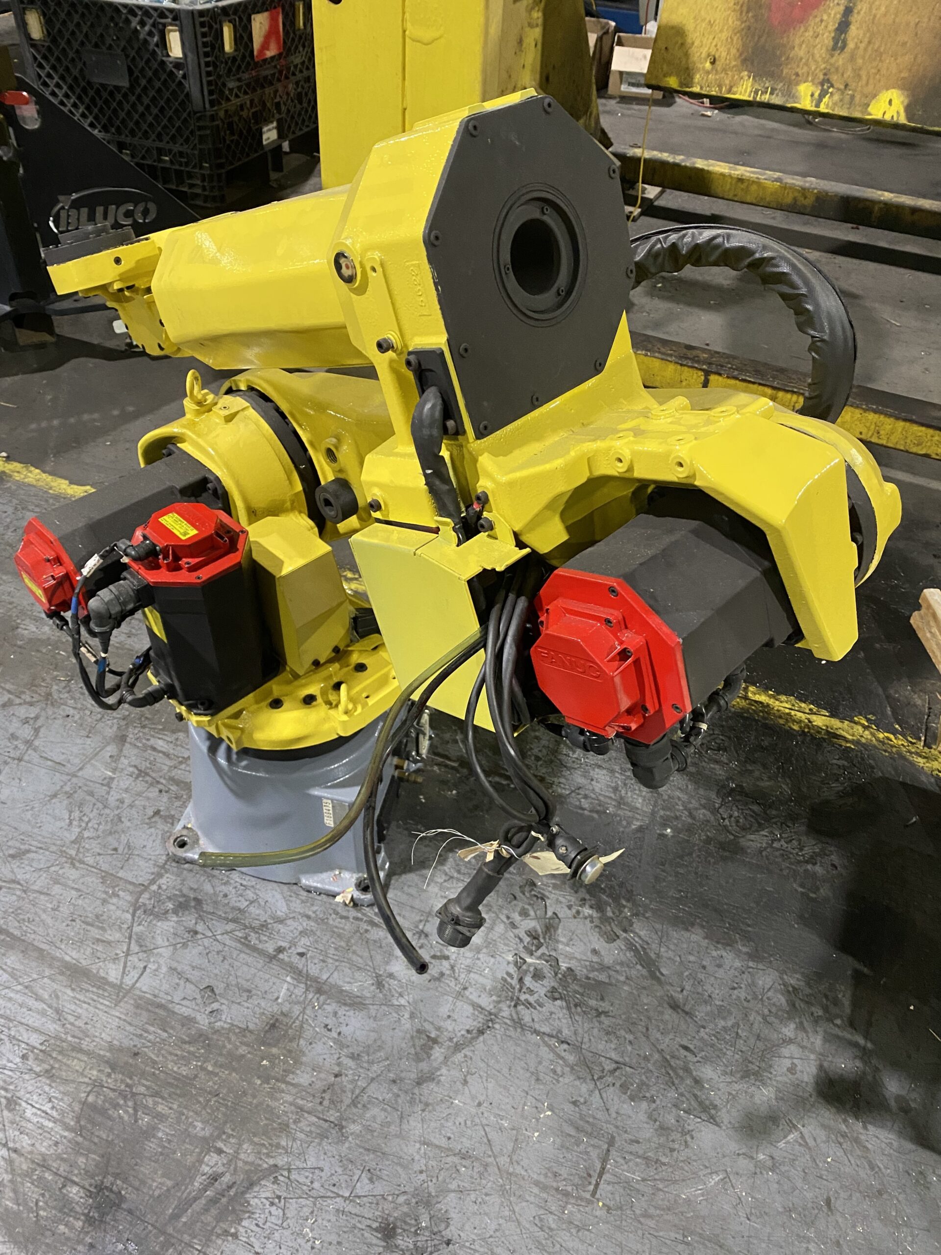 FANUC ArcMate 120iC 6‑Axis Industrial Welding Robot REFURBISHED 2