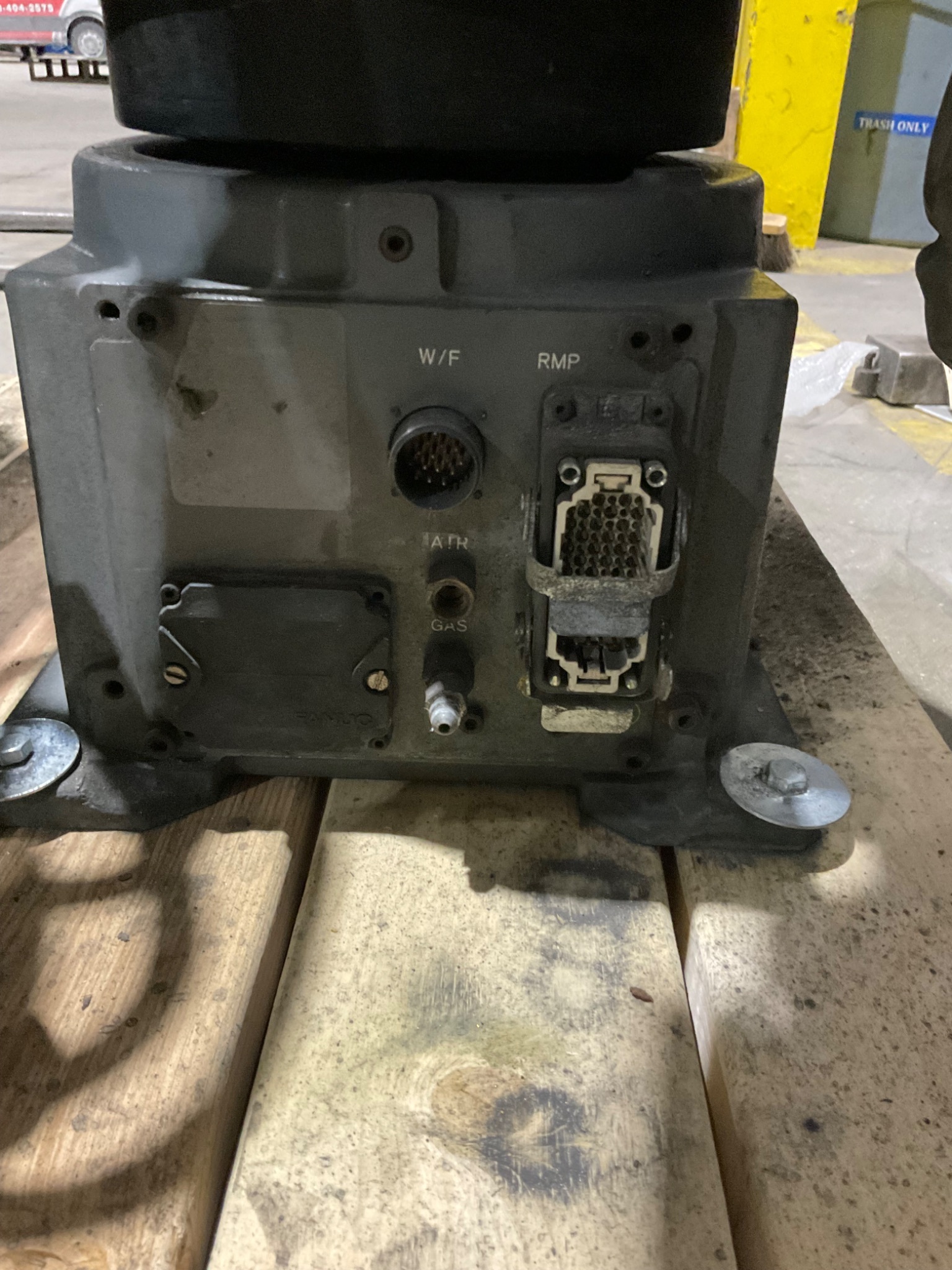 FANUC ArcMate 120iC Complete w/ R‑30iB Controller USED 8