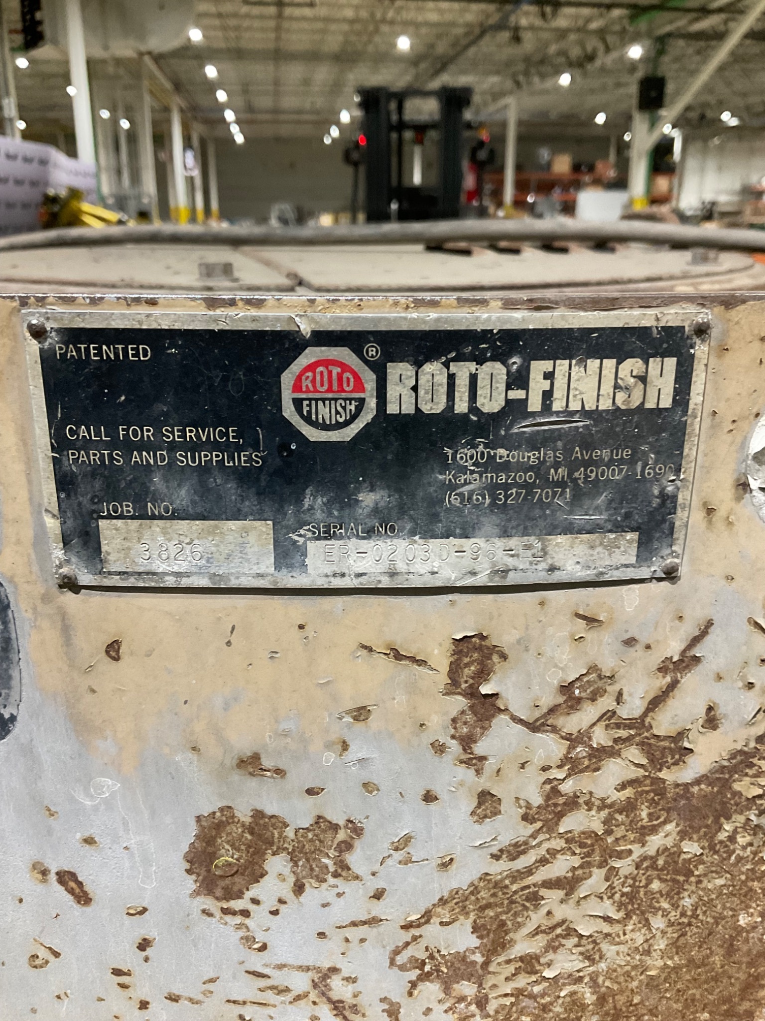 ROTO FINISH INDUSTRIAL VIBRATORY FINISHER ER SERIES USED 18