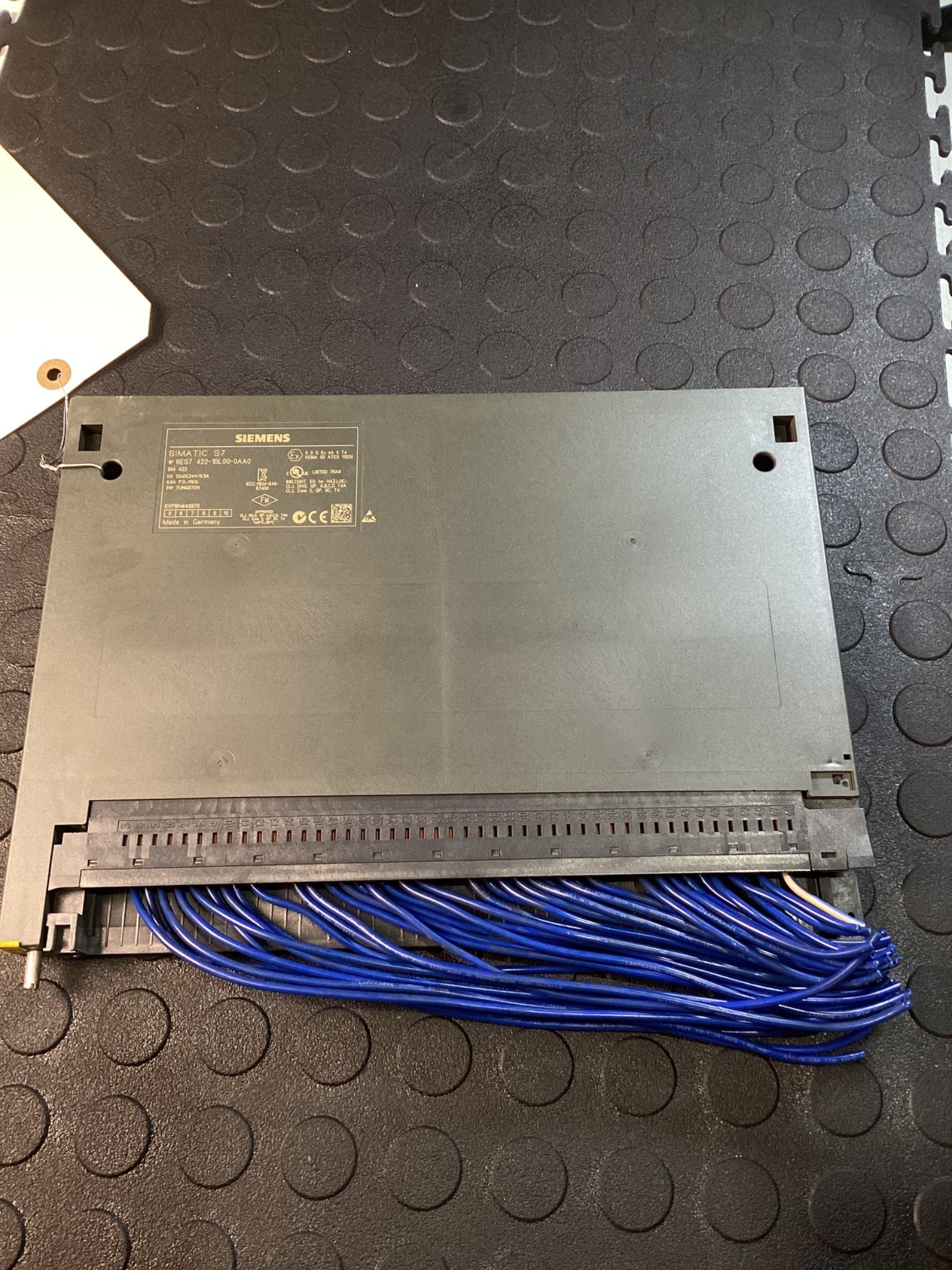 SIEMENS 6ES7422‑1BL00‑0AA0 S7‑400 32DO 24VDC/0.5A Digital Output Module USED 0