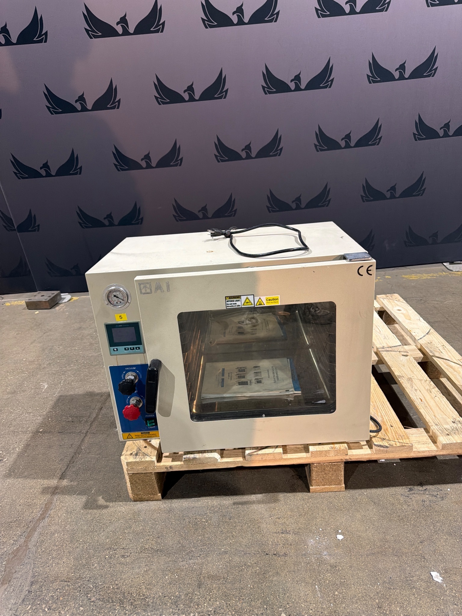 ACROSS INTERNATIONAL AccuTemp‑19s Industrial Drying Oven USED 0