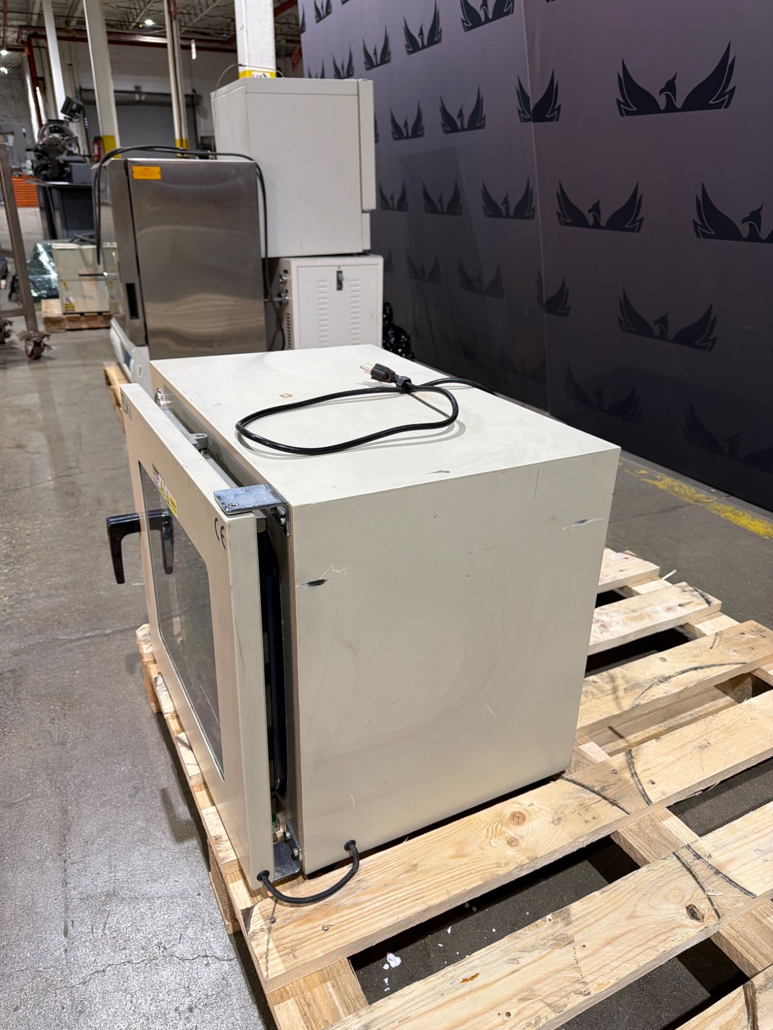 ACROSS INTERNATIONAL AccuTemp‑19s Industrial Drying Oven USED 3