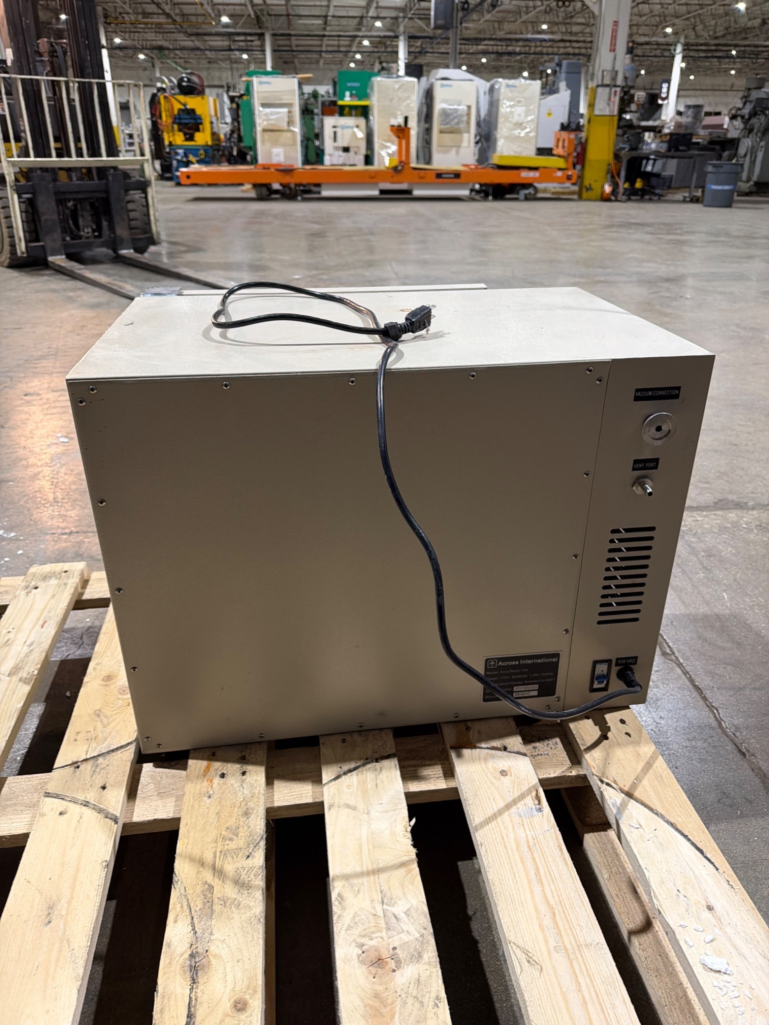 ACROSS INTERNATIONAL AccuTemp‑19s Industrial Drying Oven USED 4