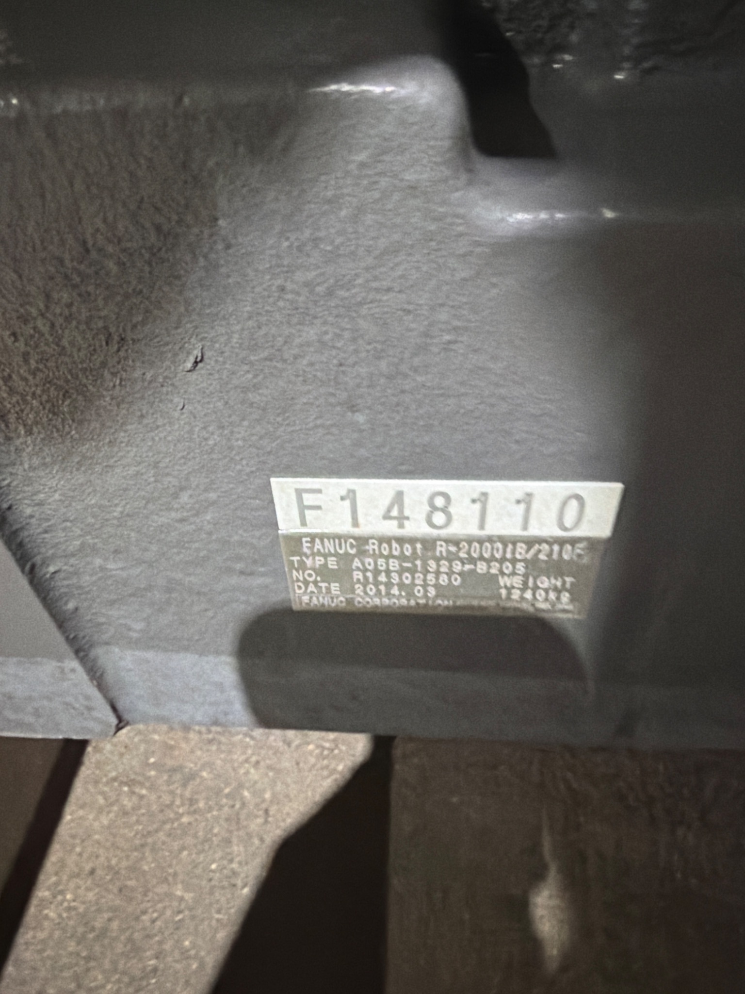 FANUC R‑2000iB/210F Complete w/ R‑30iB Controller USED 12
