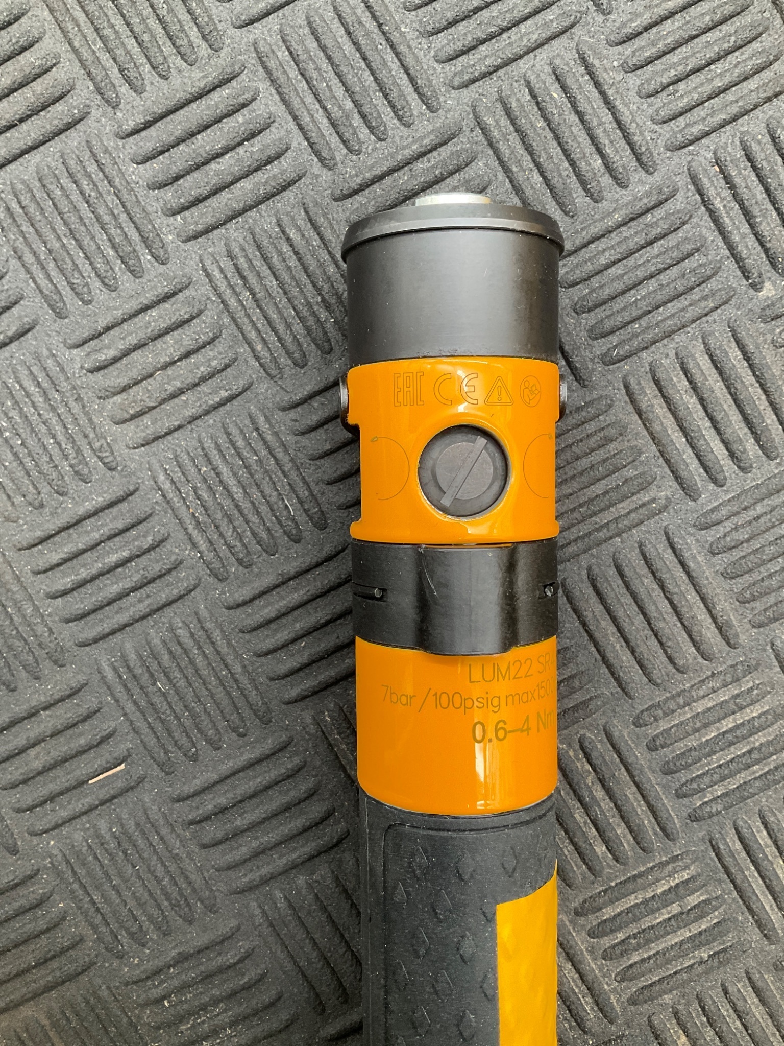 ATLAS COPCO LUM22 SR4 Pneumatic Screwdriver USED 2