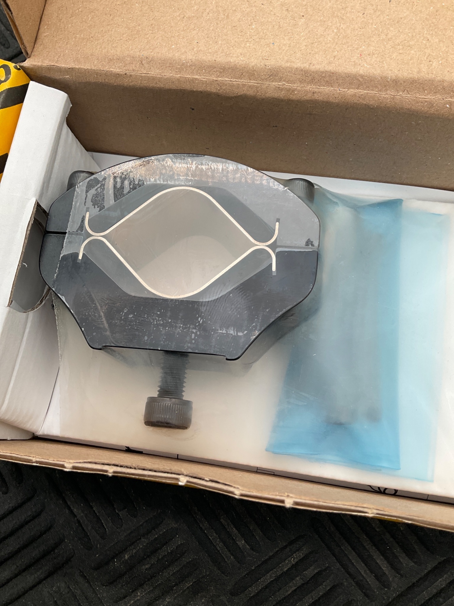 ATLAS COPCO 4390 2064 80 Universal Tool Holder NEW 2