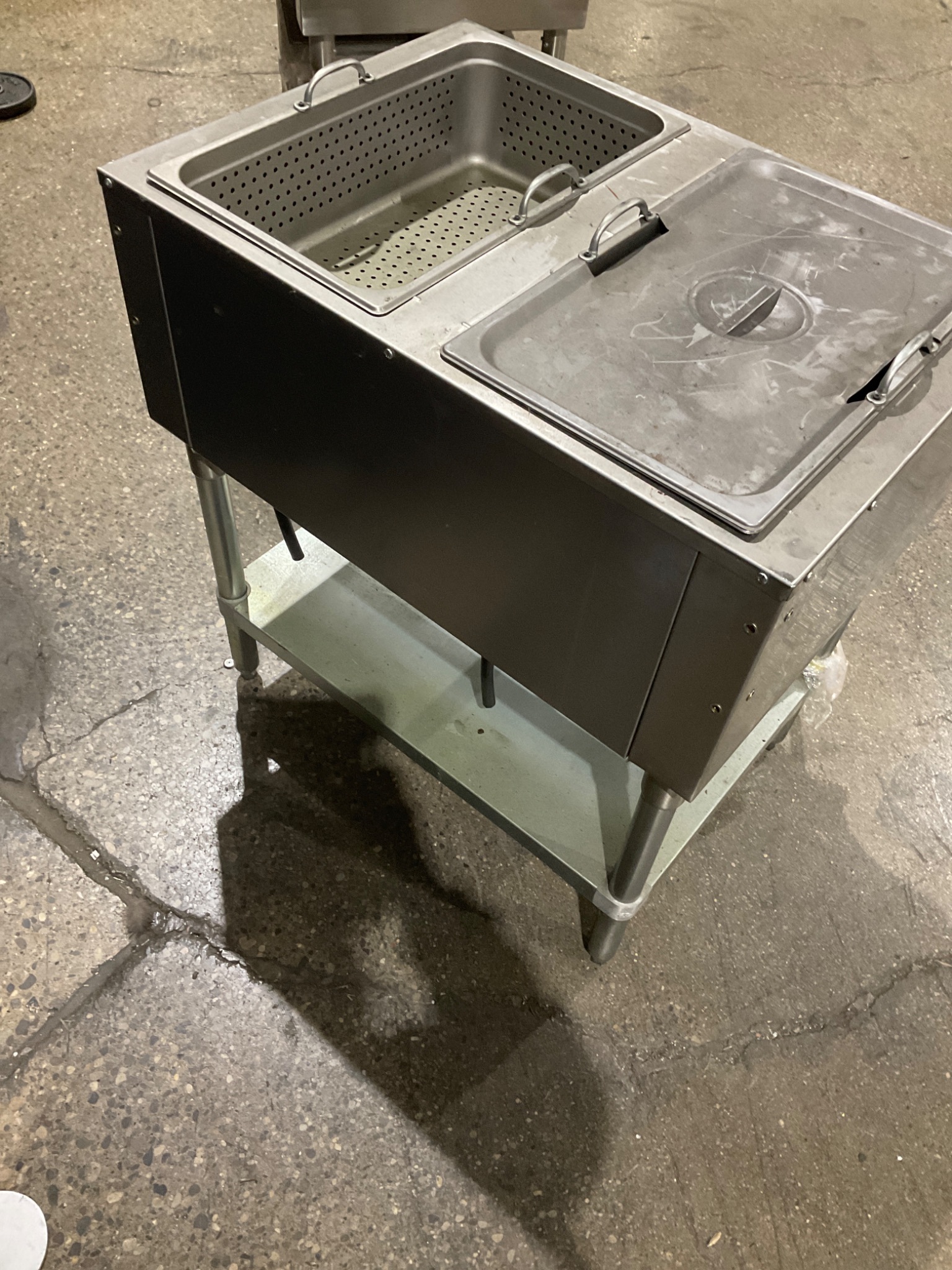 GENERIC 2-Pot Steam Table 8
