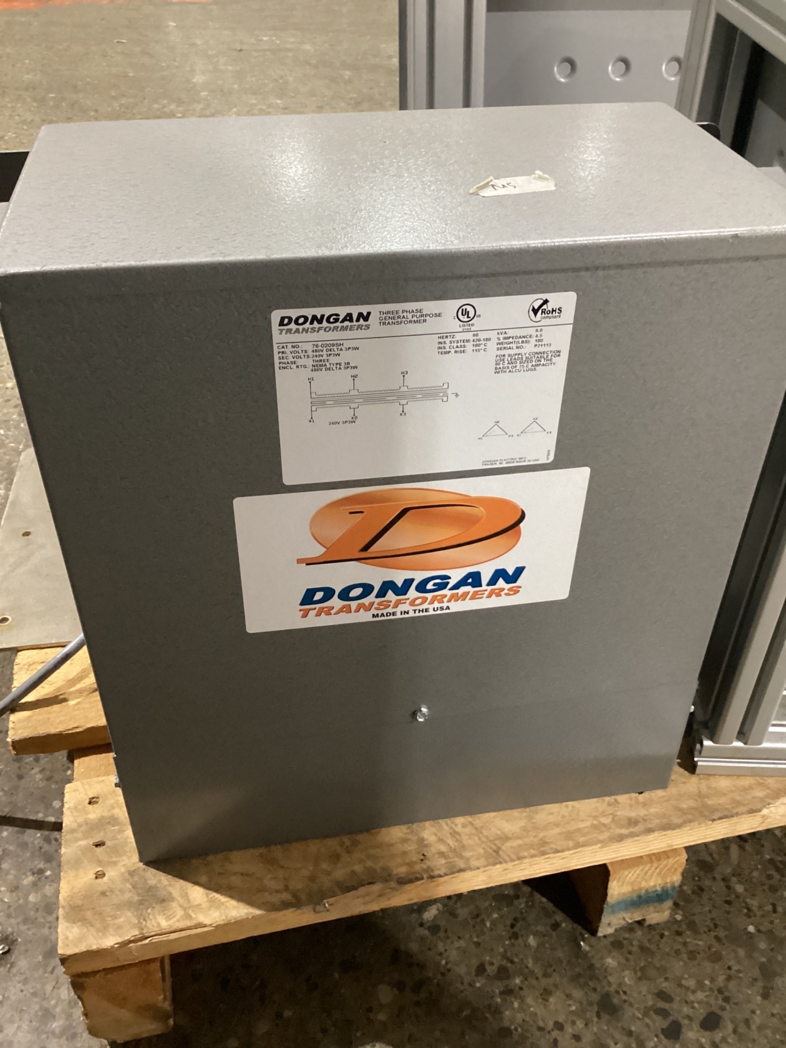 DONGAN 76‑0209SH 9 KVA Transformer 480V - 240V USED 0
