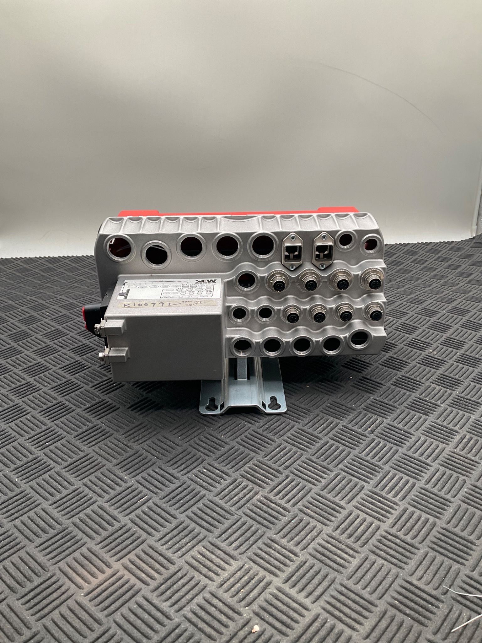 SEW EURODRIVE MTA11A‑503‑S623‑D01‑00/BW2 MOVIFIT Connection Box USED 2