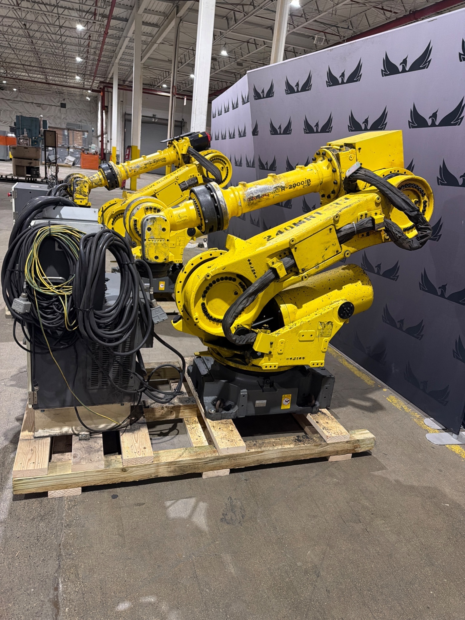 FANUC R-2000iB/210F Complete w/ R-30iB Controls USED 1