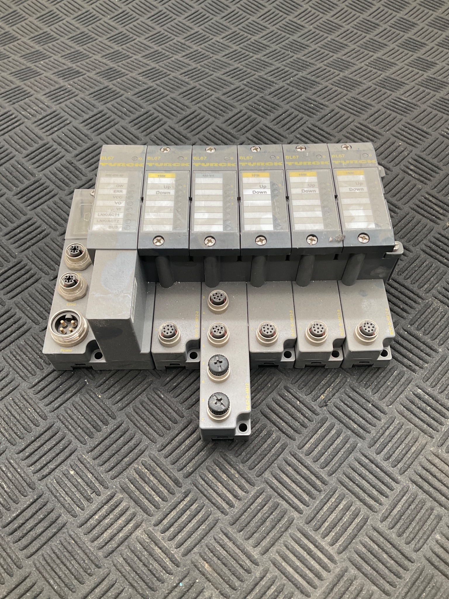 TURCK BL67‑GW‑EN‑4F Modular I/O Gateway System USED 0