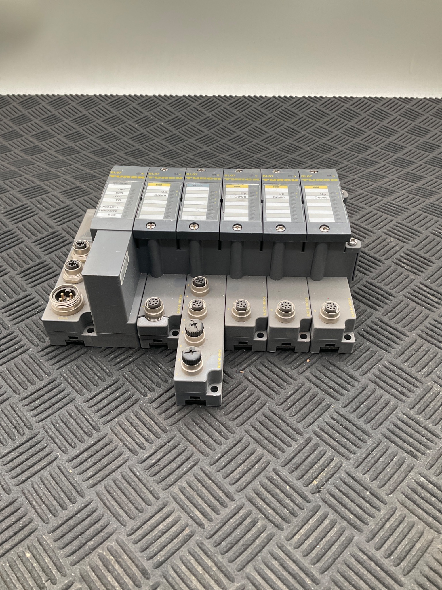 TURCK BL67‑GW‑EN‑4F Modular I/O Gateway System USED 2