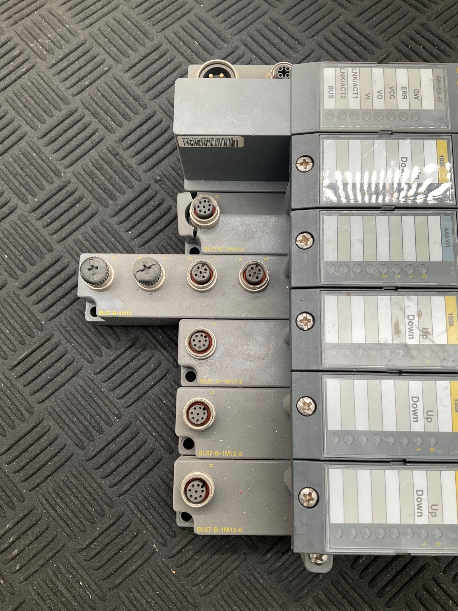 TURCK BL67‑GW‑EN‑4F Modular I/O Gateway System USED 4