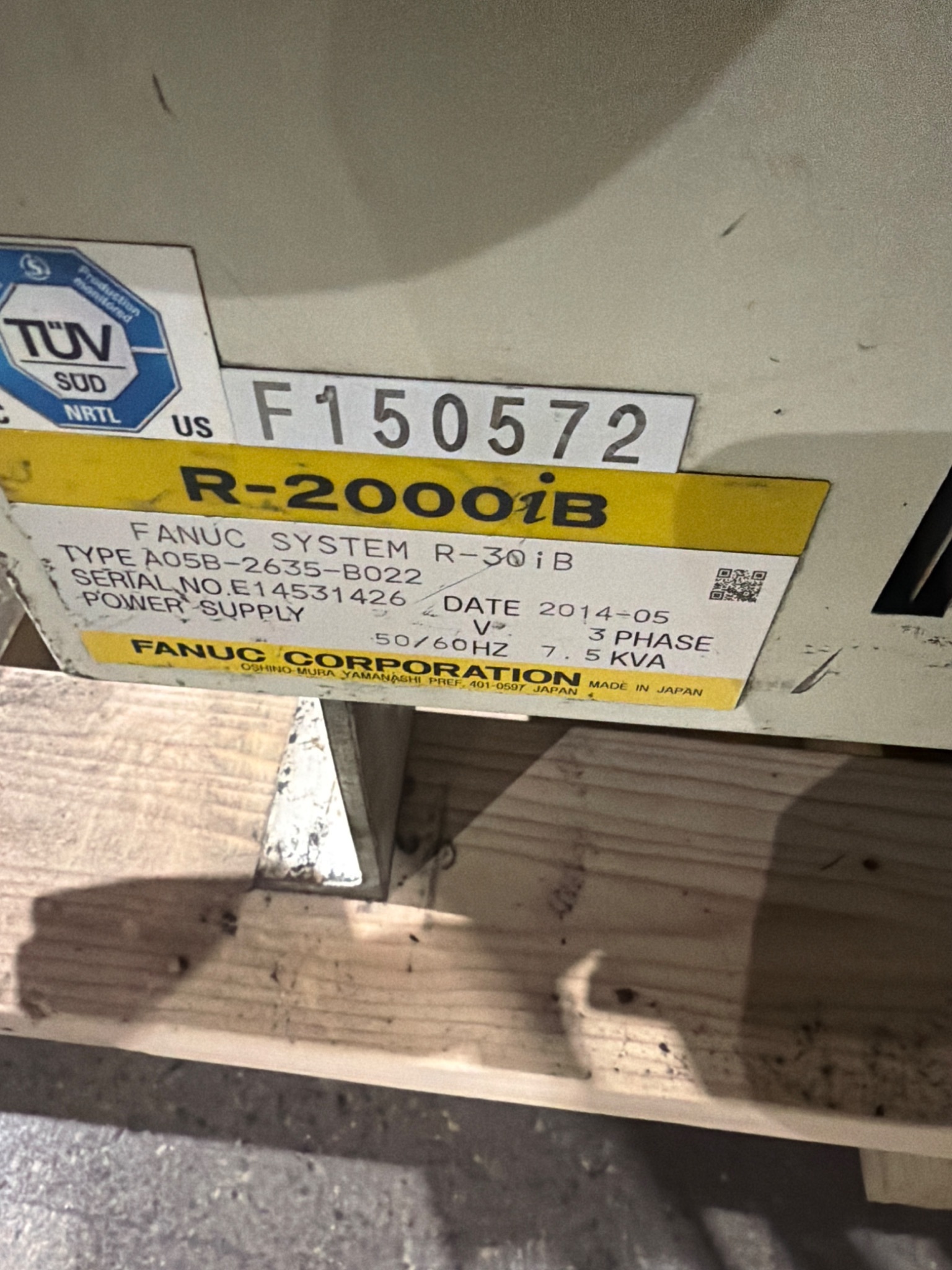 FANUC R-2000iB/210F Complete w/ R-30iB Controls USED 5