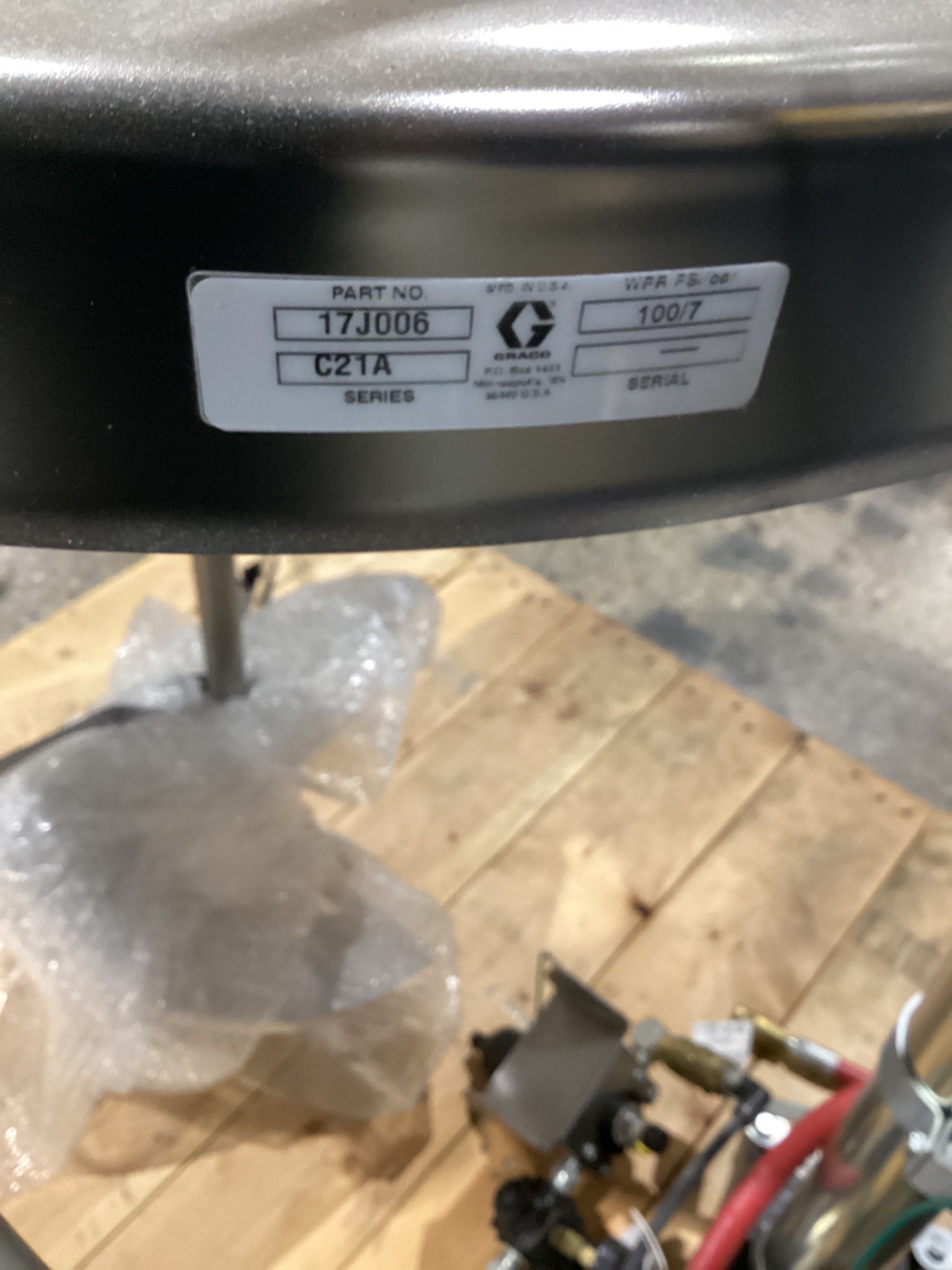 GRACO 25A600 DRUM AGITATOR PACKAGE 100 PSI MAX AIR USED 4