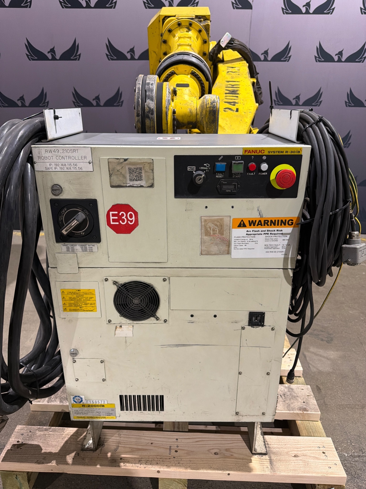 FANUC R-2000iB/210F Complete w/ R-30iB Controls USED 7