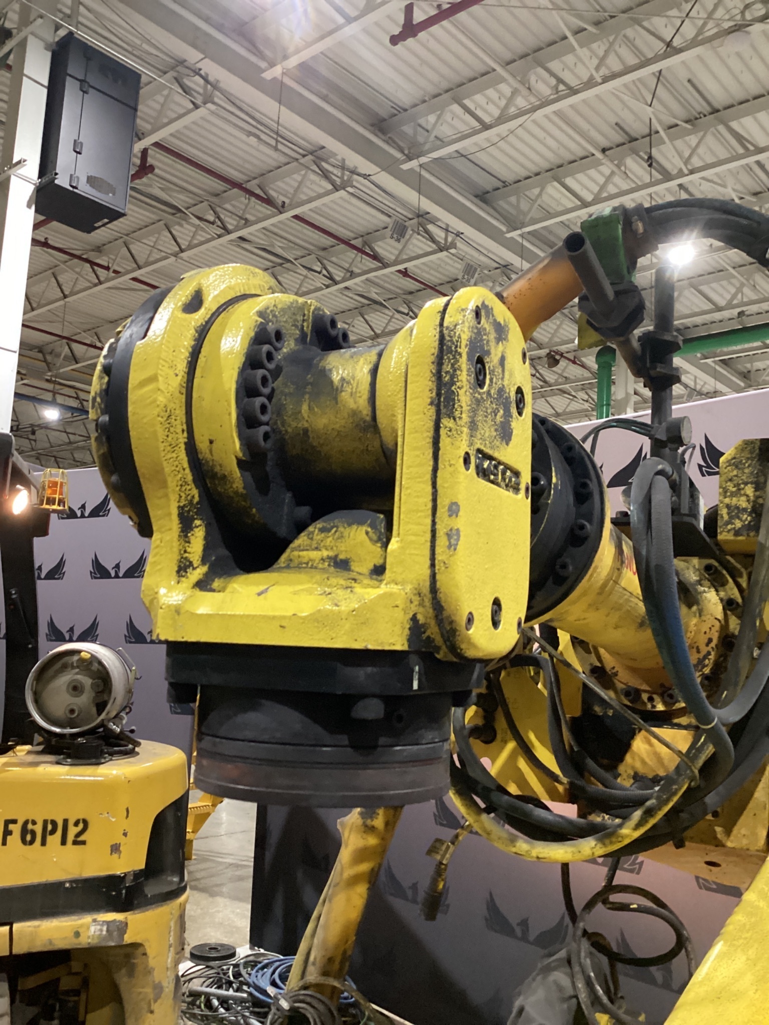 FANUC R2000IA/165F ARM ONLY USED 4