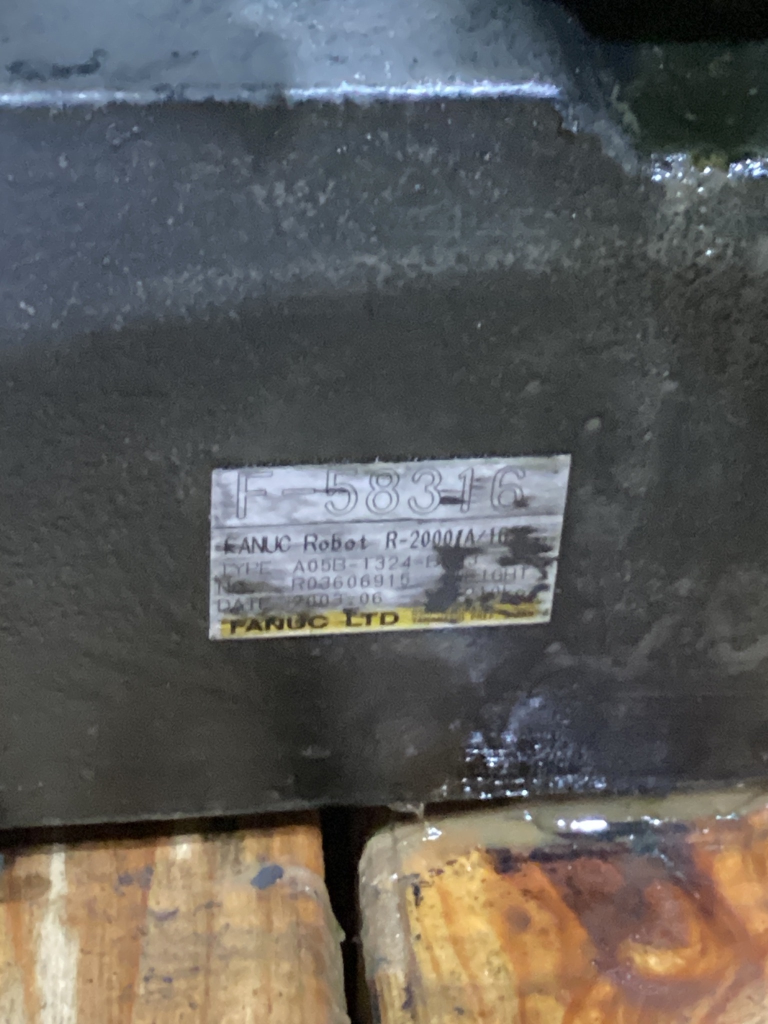FANUC R2000IA/165F ARM ONLY USED 6