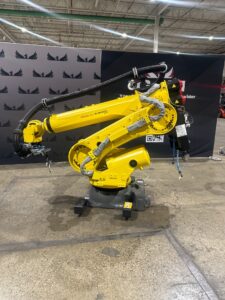 FANUC R-2000IC/210L INDUSTRIAL ROBOT WITH R-30IB CONTROLLER USED