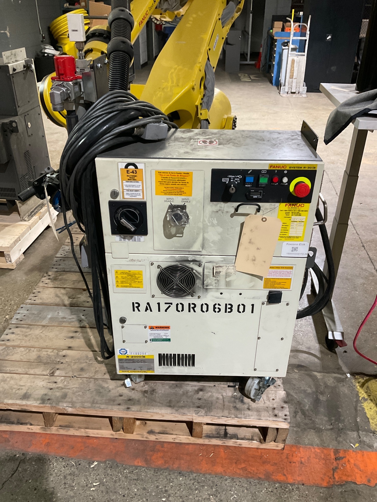 FANUC R-2000IC/165F INDUSTRIAL ROBOT WITH R-30IB CONTROLLER USED 8
