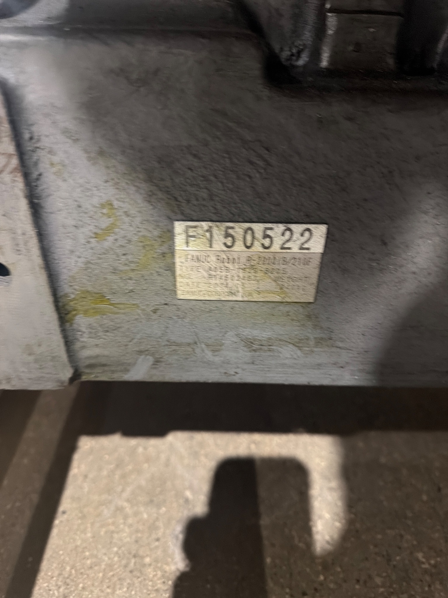 FANUC R‑2000iB/210F Complete w/ R‑30iB Controller USED 9