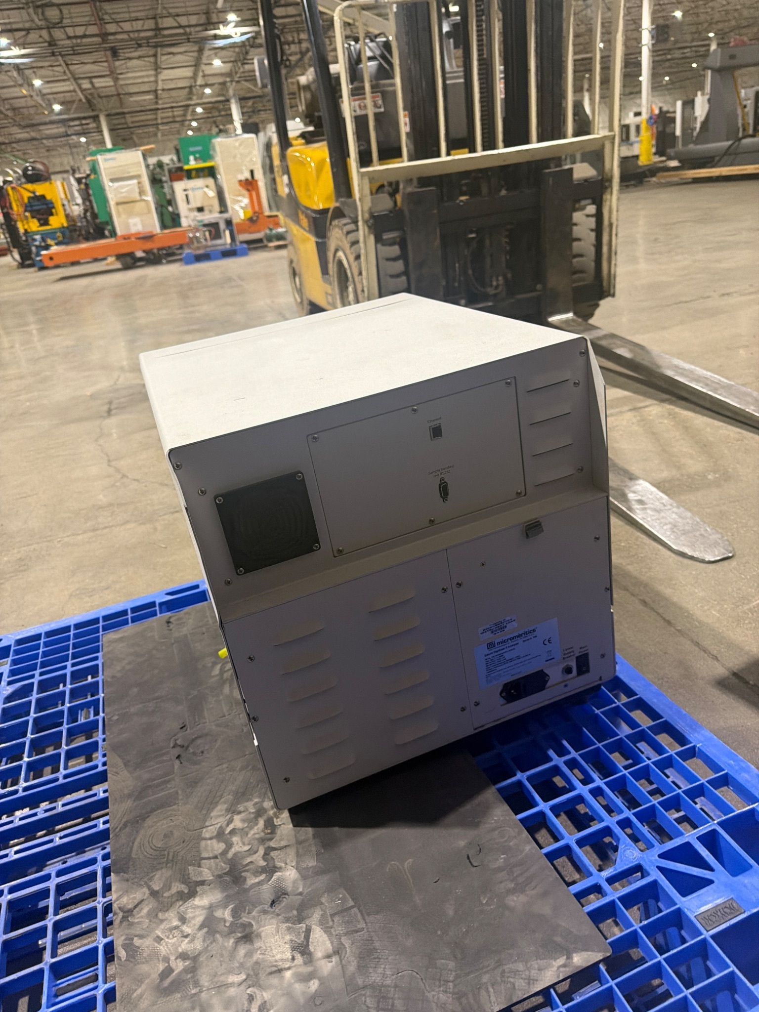 MICROMERITICS Saturn DigiSizer II Laser Particle Size Analyzer USED 3