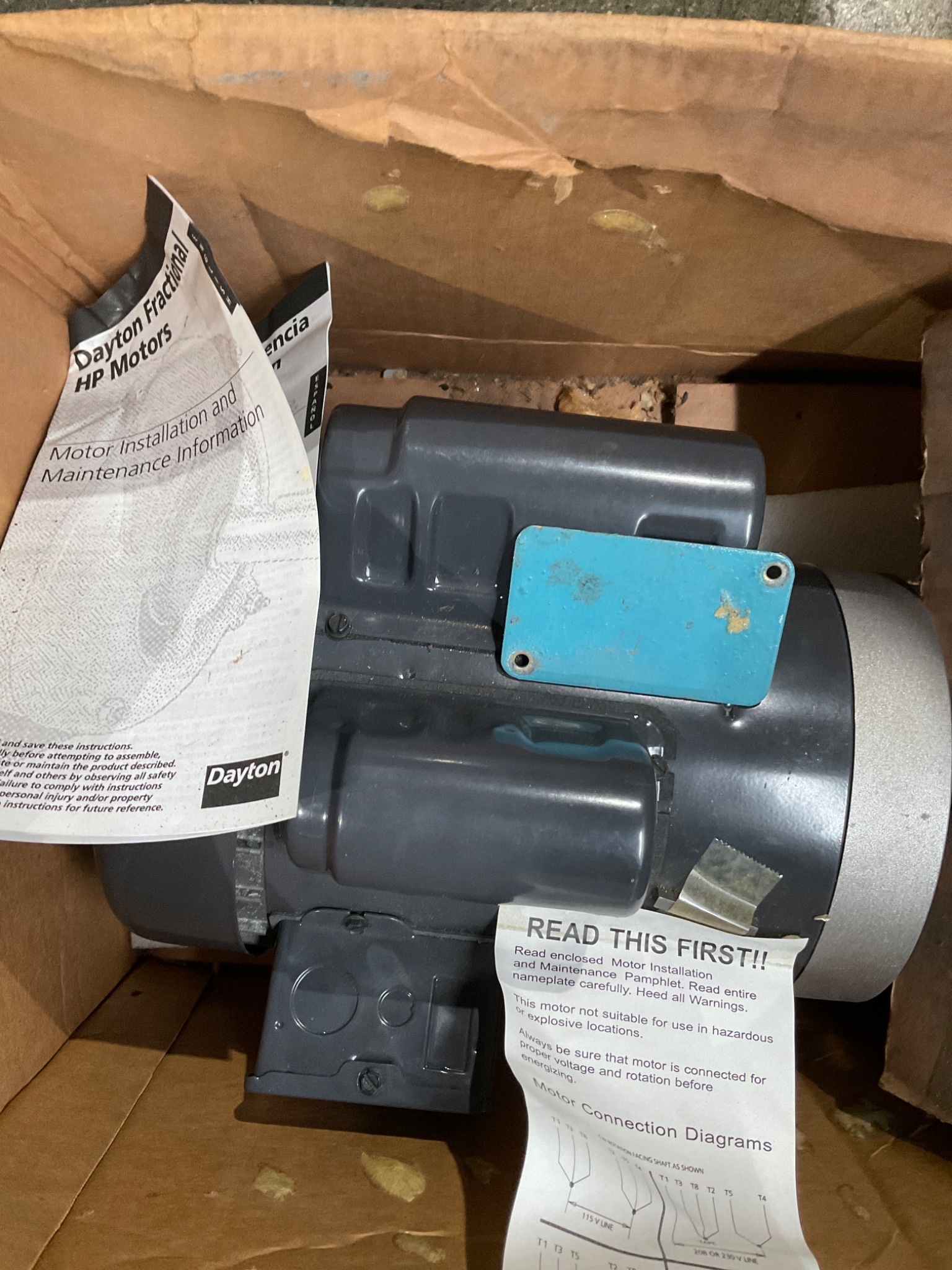 DAYTON 6K702P 1-1/2 HP General Purpose Motor NEW 1