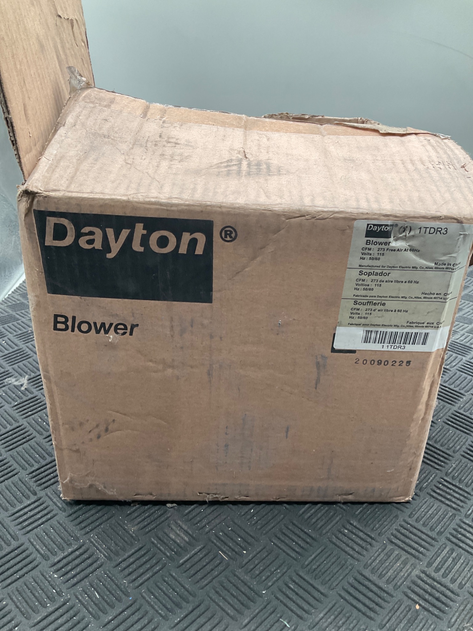 DAYTON 1TDR3 273 CFM 1/20 HP Blower NEW 1