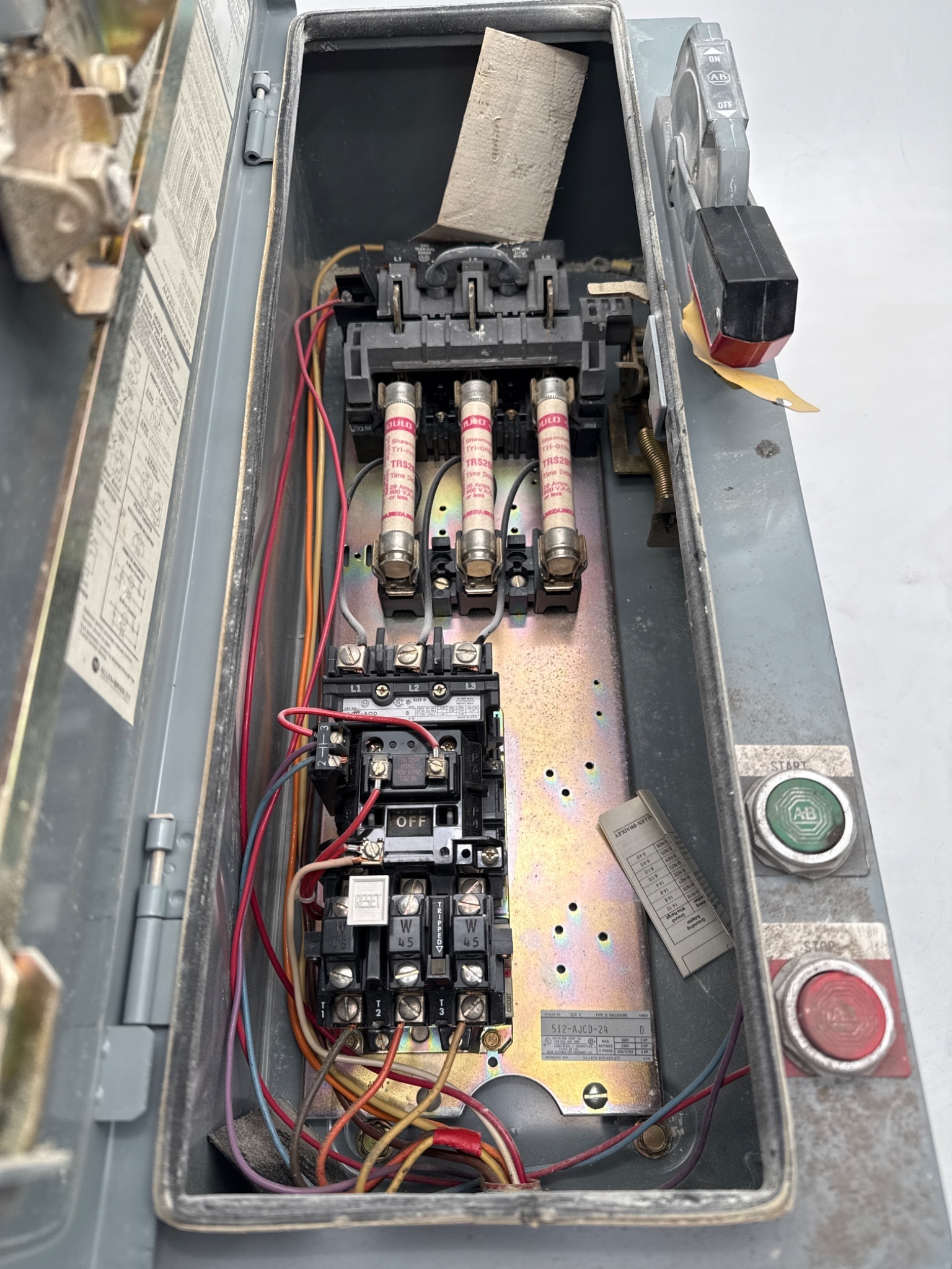 ALLEN BRADLEY 512-AJCD-24 Combination Starter Disconnect USED 5