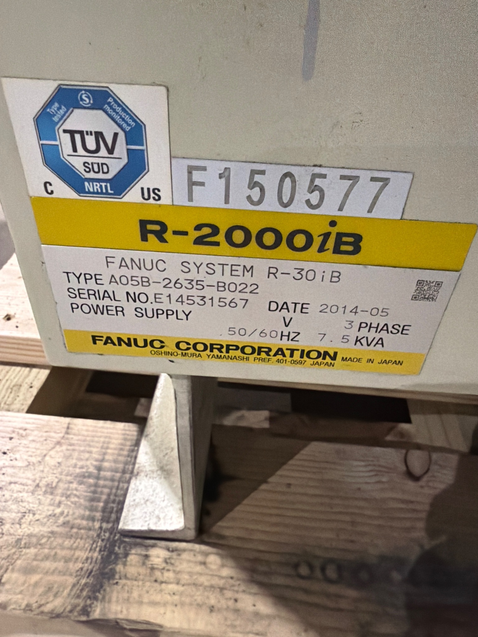 FANUC R‑2000iB/210F Complete w/ R‑30iB Controller USED 7