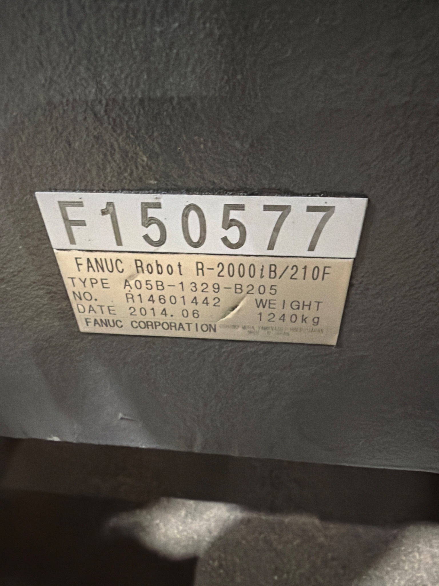 FANUC R‑2000iB/210F Complete w/ R‑30iB Controller USED 12