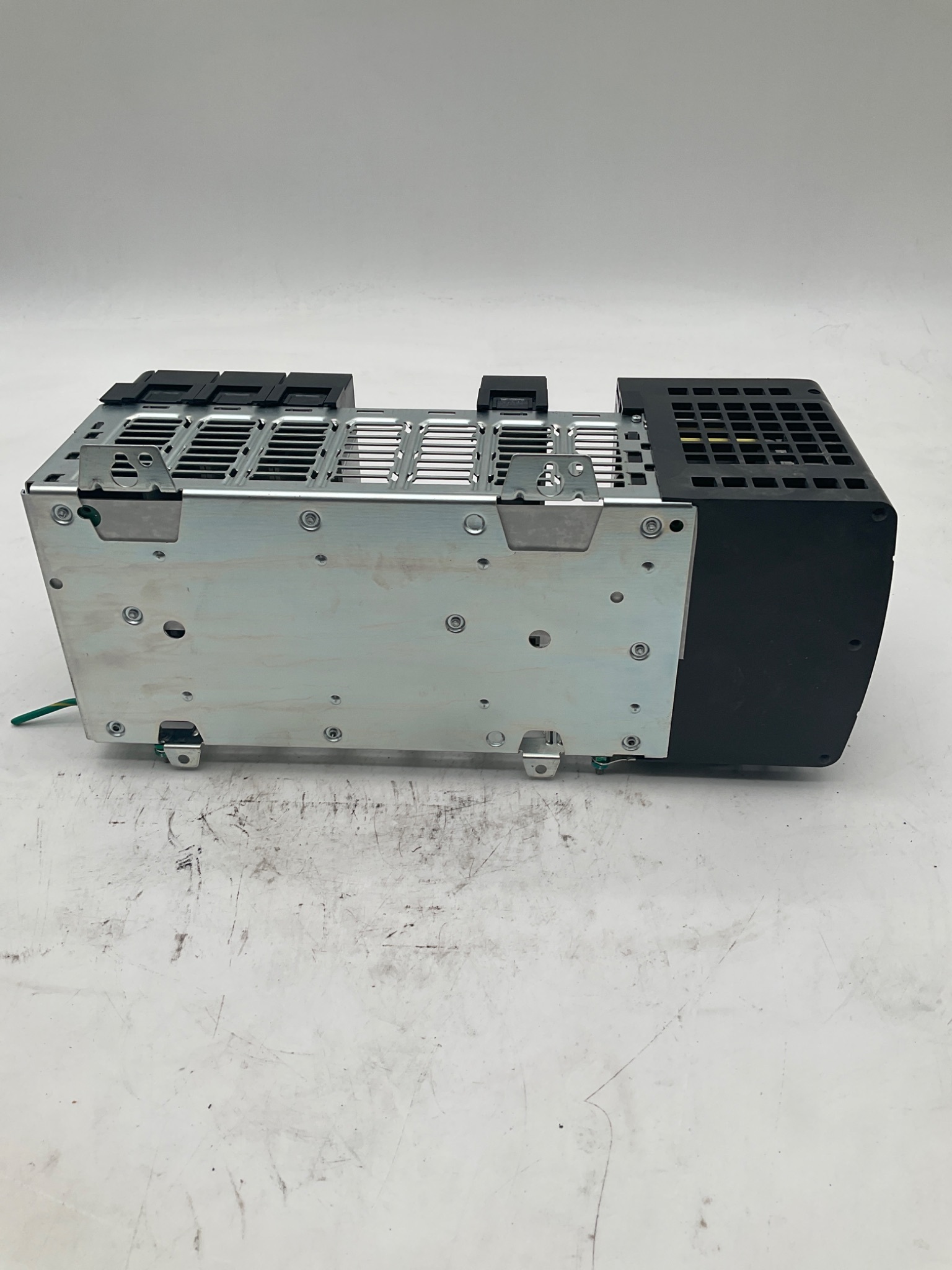 ALLEN BRADLEY 1756‑PA72 ControlLogix 7‑Slot PLC Rack USED 3